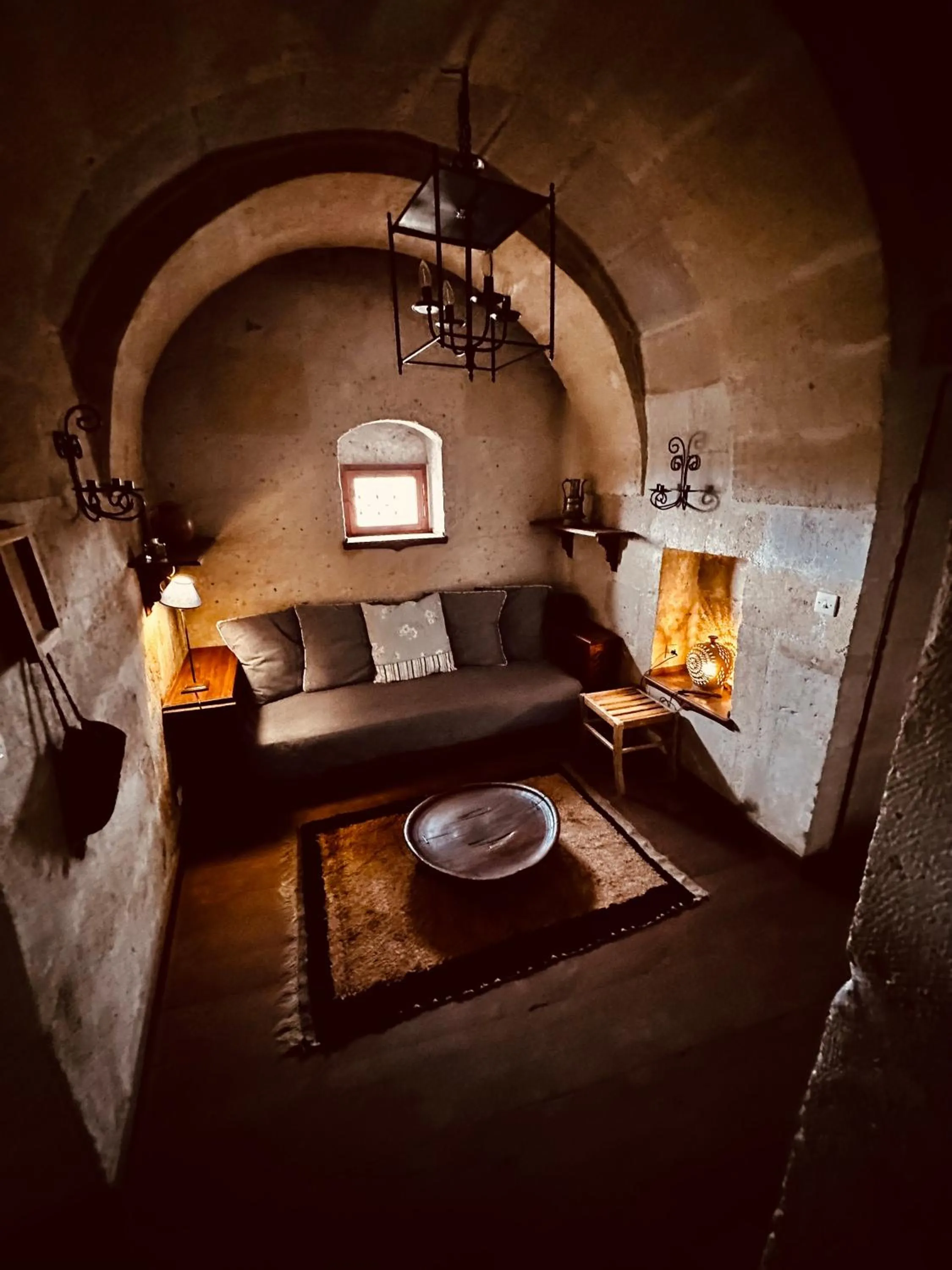 Seating area, Bed in Les Maisons De Cappadoce