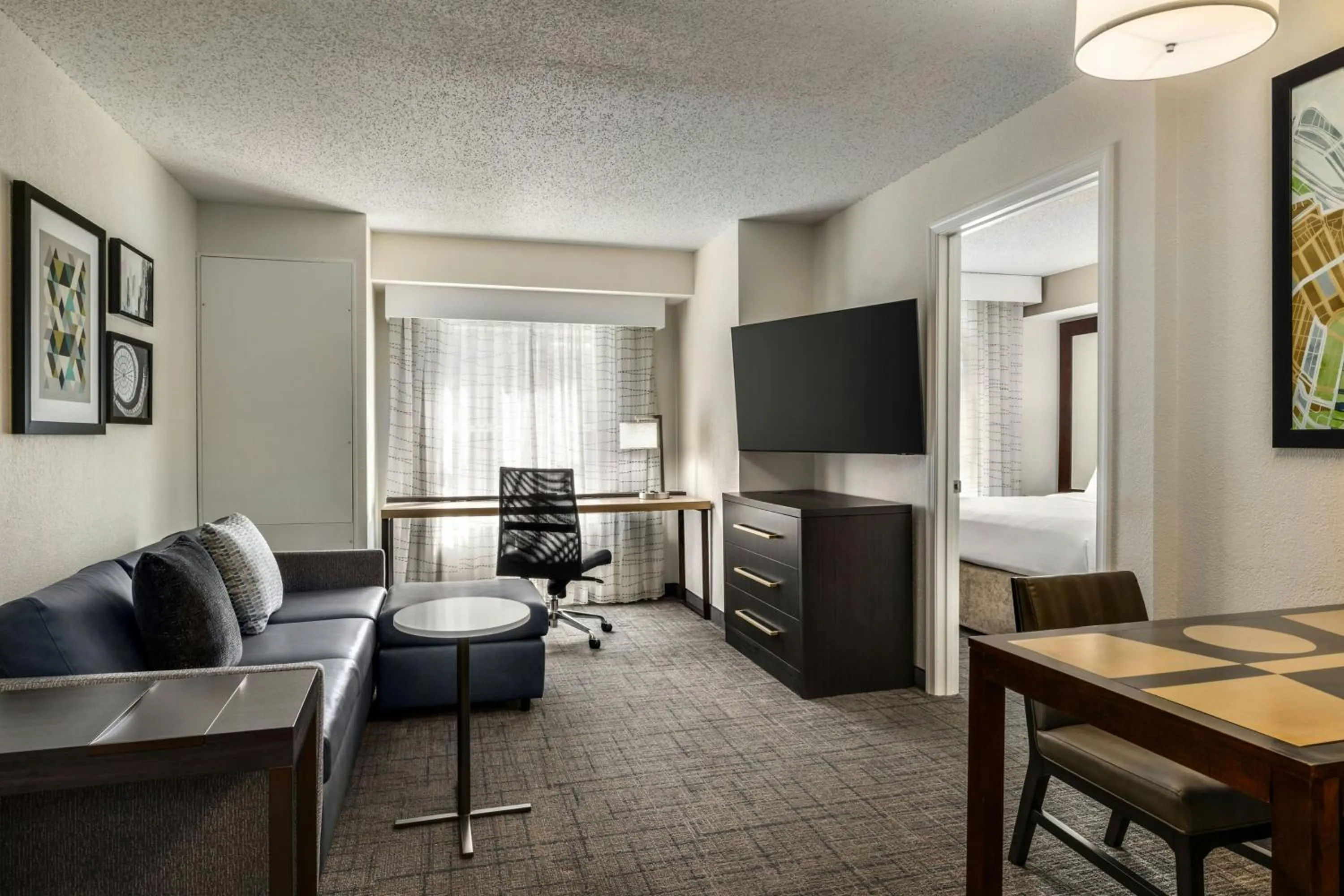 One-Bedroom King Suite with Sofa Bed - Hearing Accessible in Residence Inn by Marriott Richmond Chester