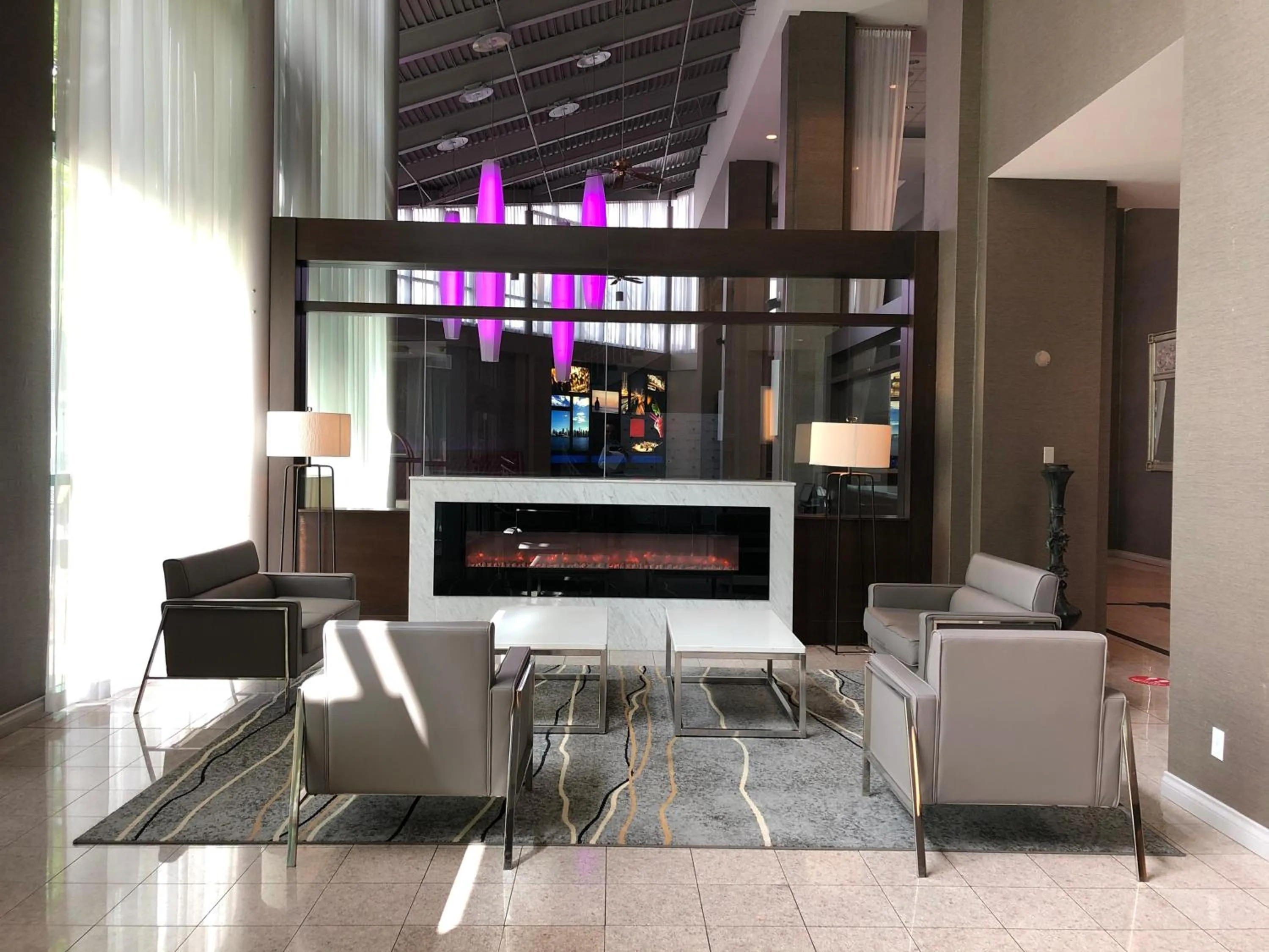 Executive Plaza Hotel & Conference Centre, Metro Vancouver