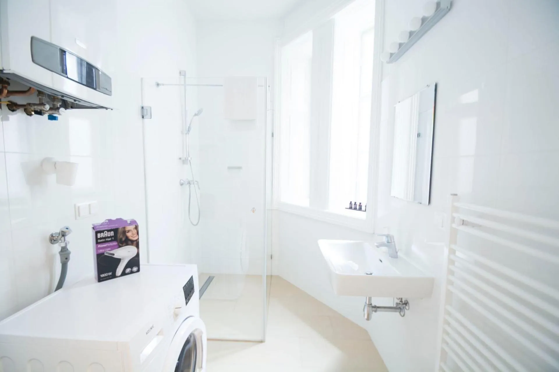 Bathroom in HeyMi Apartments in City Center