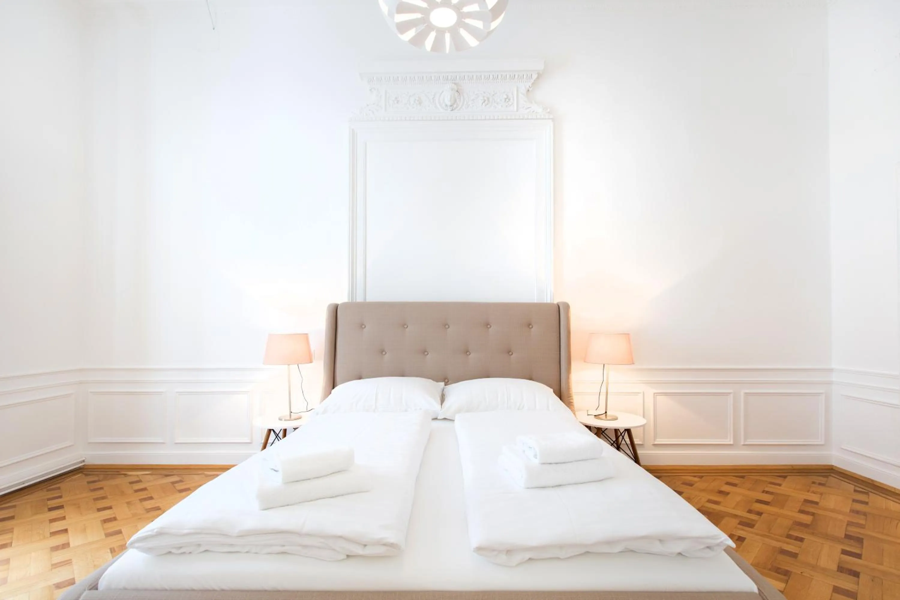 Bedroom, Bed in HeyMi Apartments in City Center