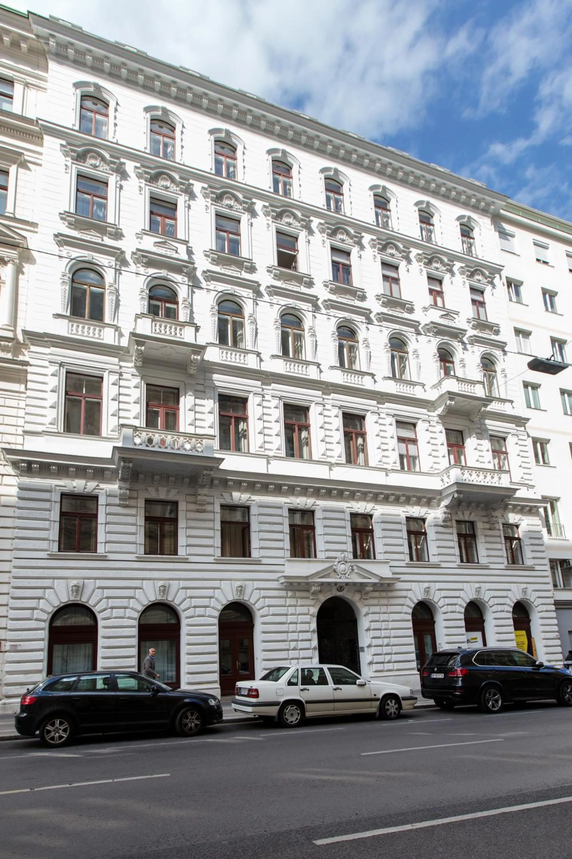 Facade/entrance in HeyMi Apartments in City Center