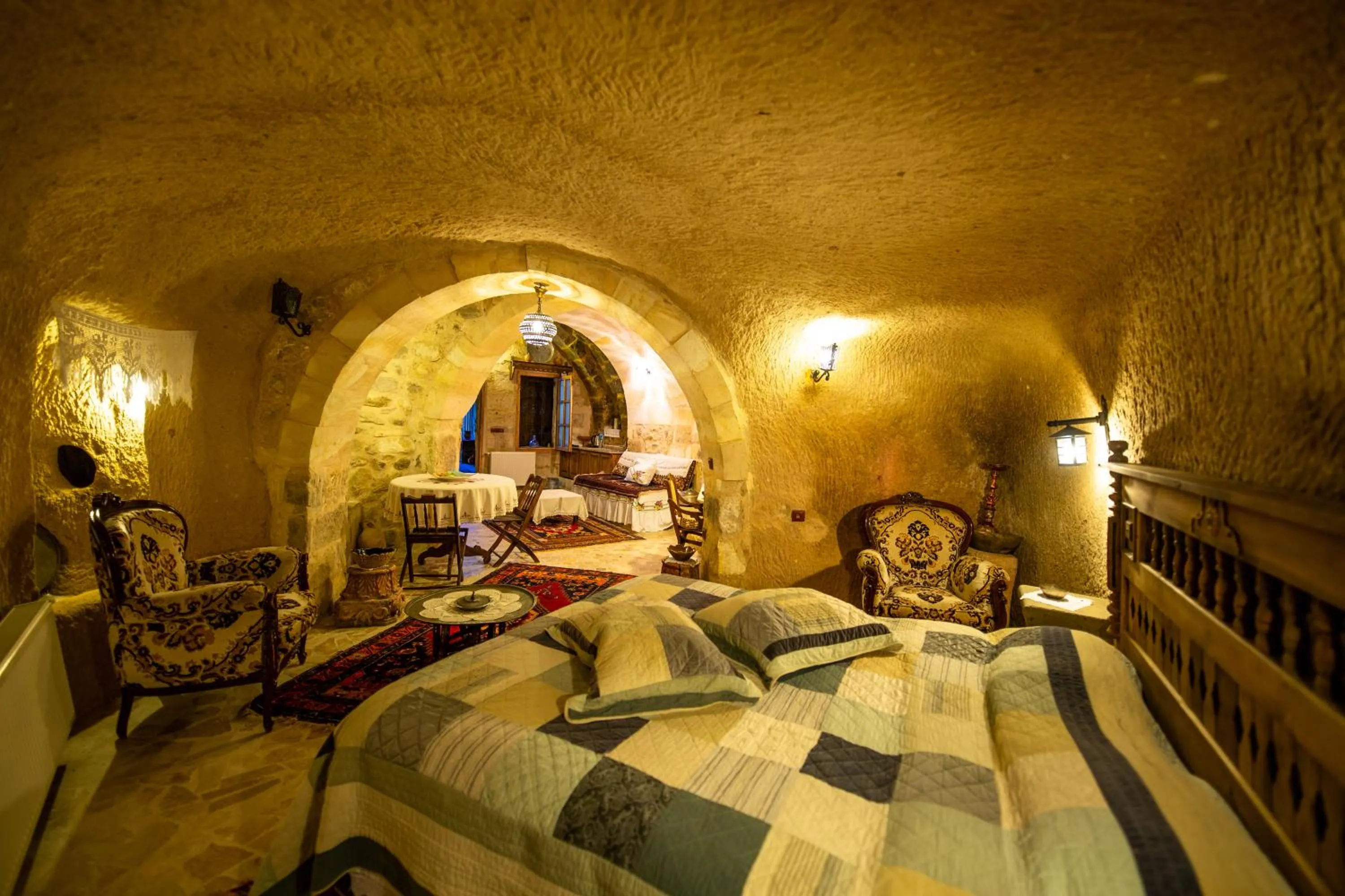 Photo of the whole room, Bed in Sofa Hotel