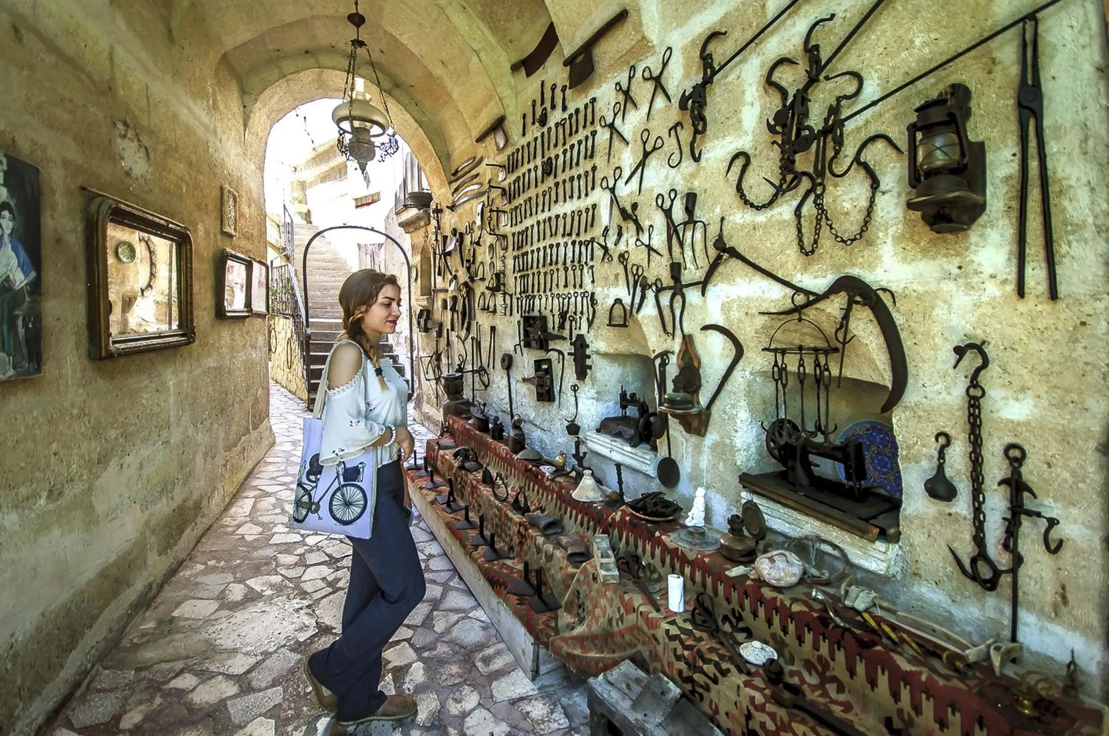 Street view in Sofa Hotel