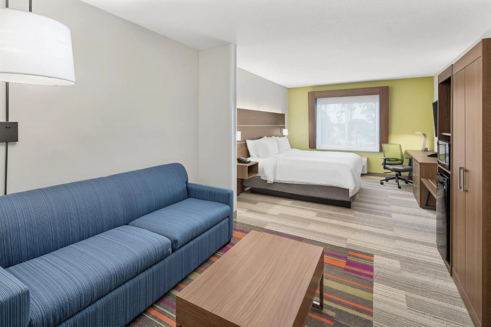 Photo of the whole room, Bed in Holiday Inn Express Hotel & Suites Palm Bay by IHG