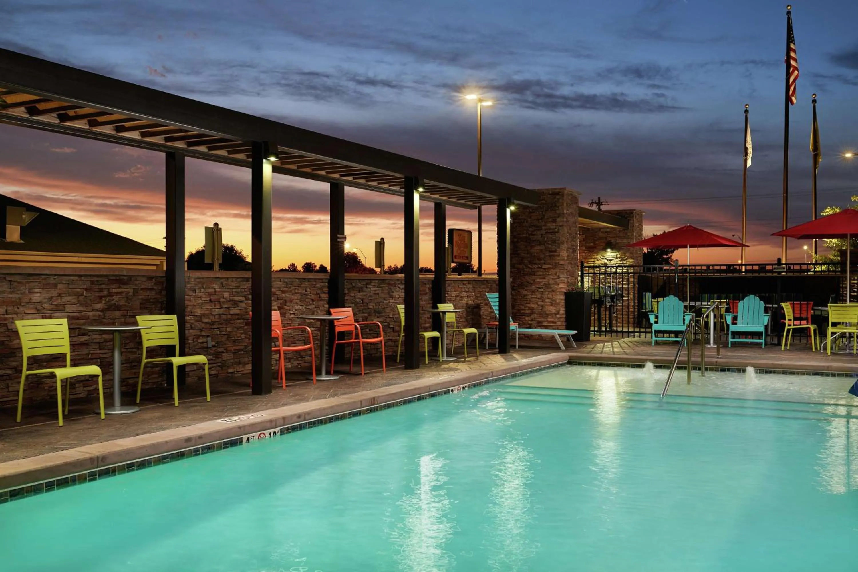 Pool view in Home2 Suites By Hilton Muskogee