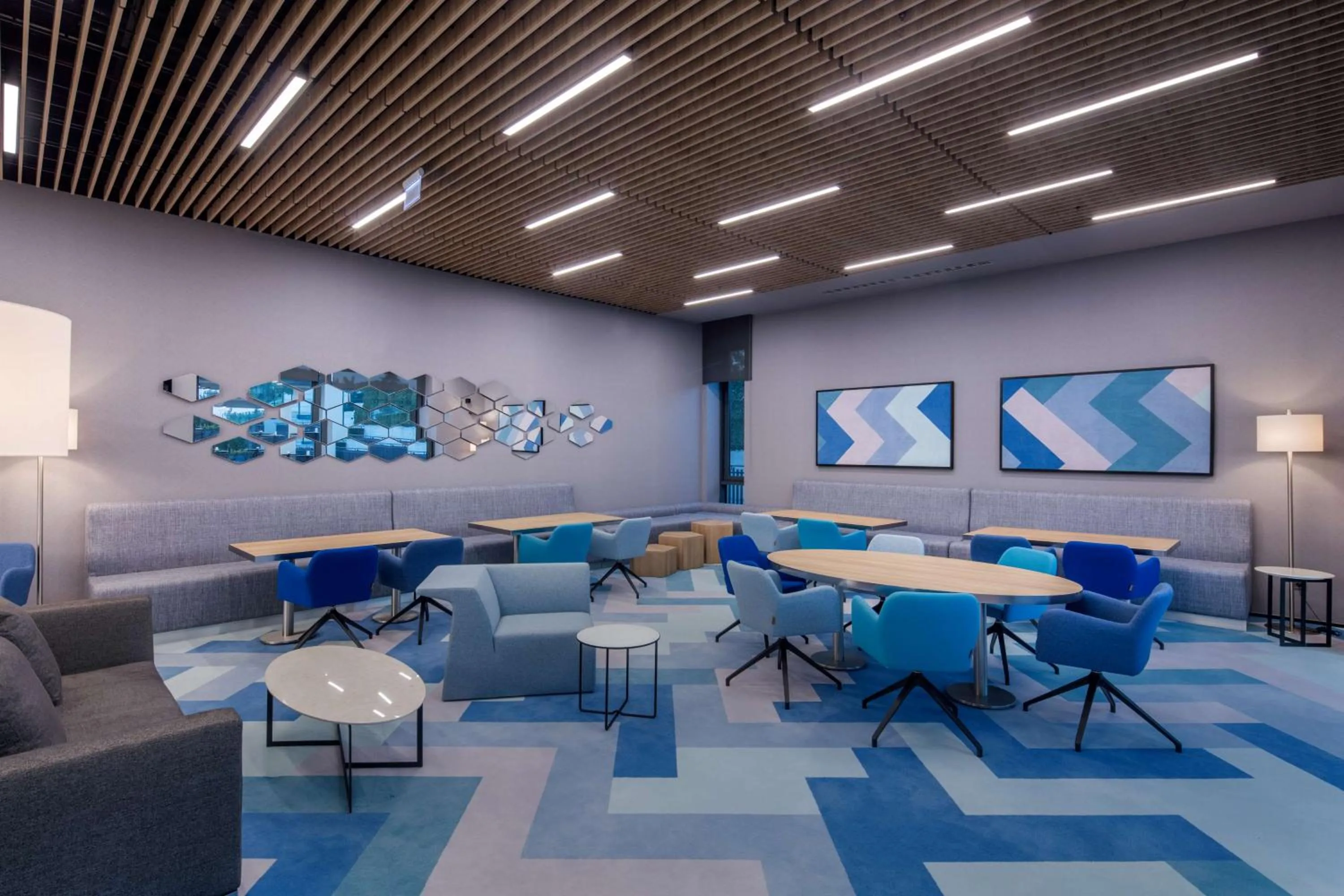 Lobby or reception in Hampton by Hilton Istanbul Zeytinburnu