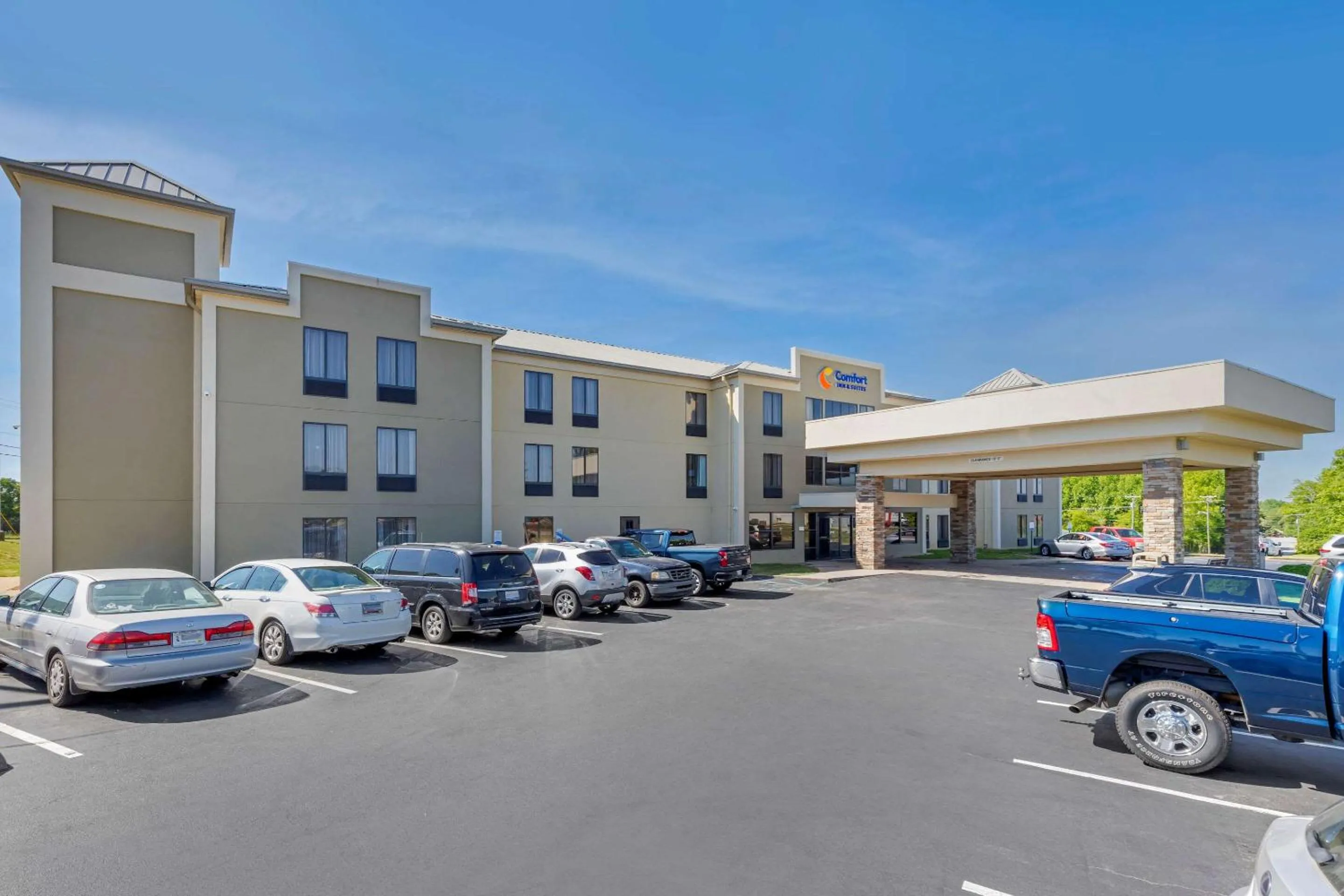 Property building in Comfort Inn & Suites Greer - Greenville