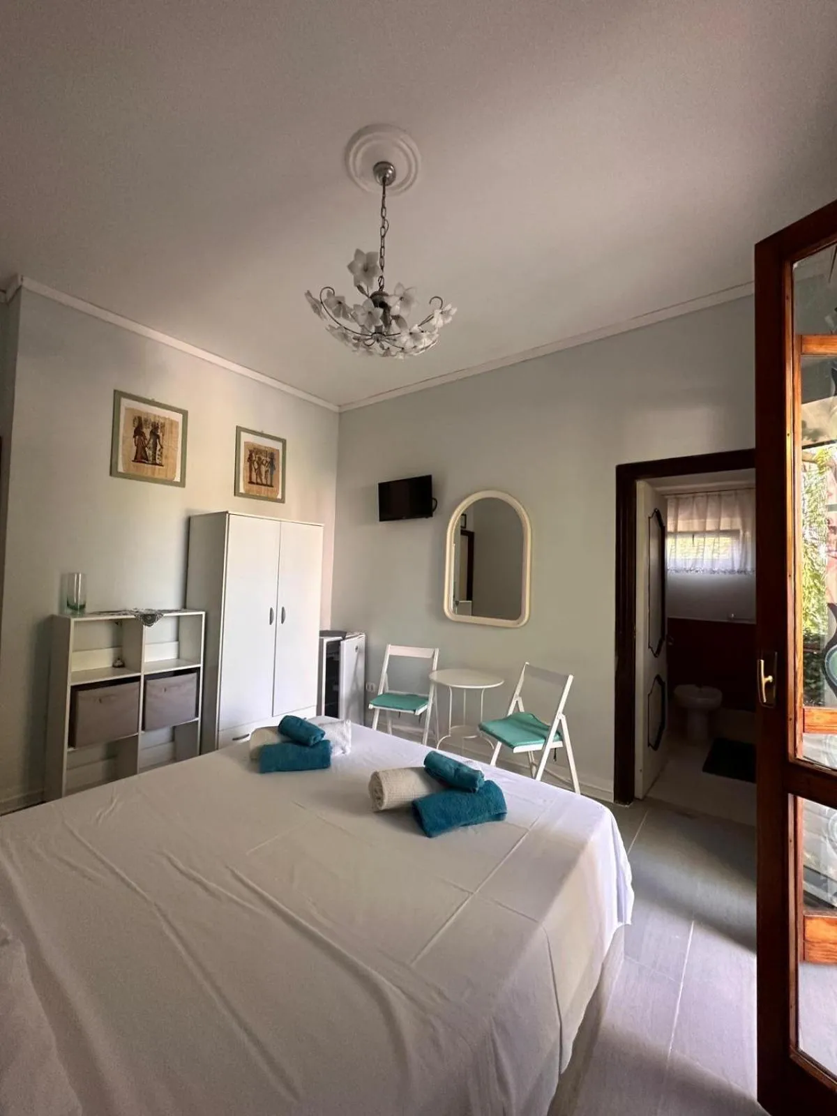 Bed in Casa Himera Fontane Bianche