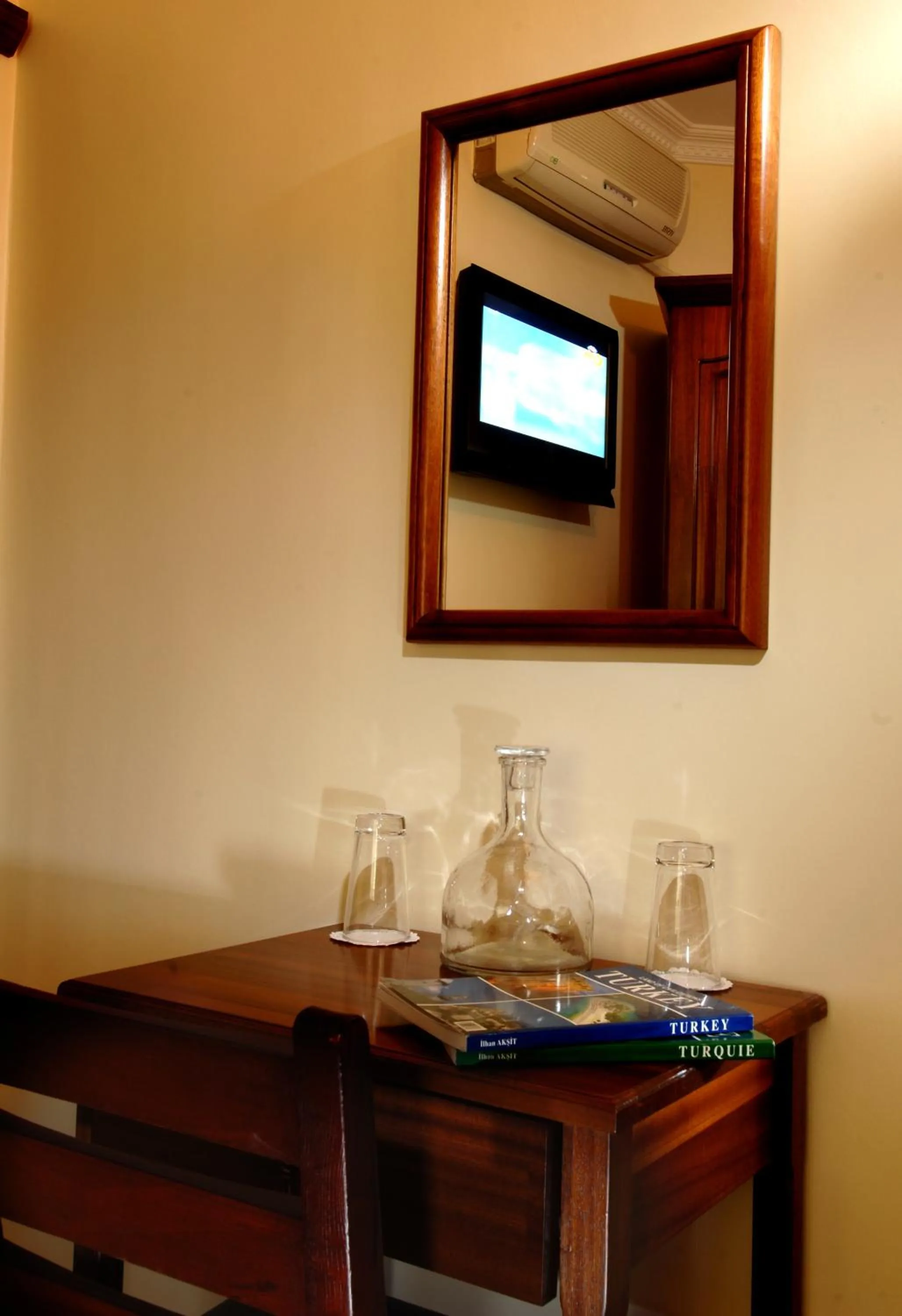 Decorative detail in Şebnem Hotel