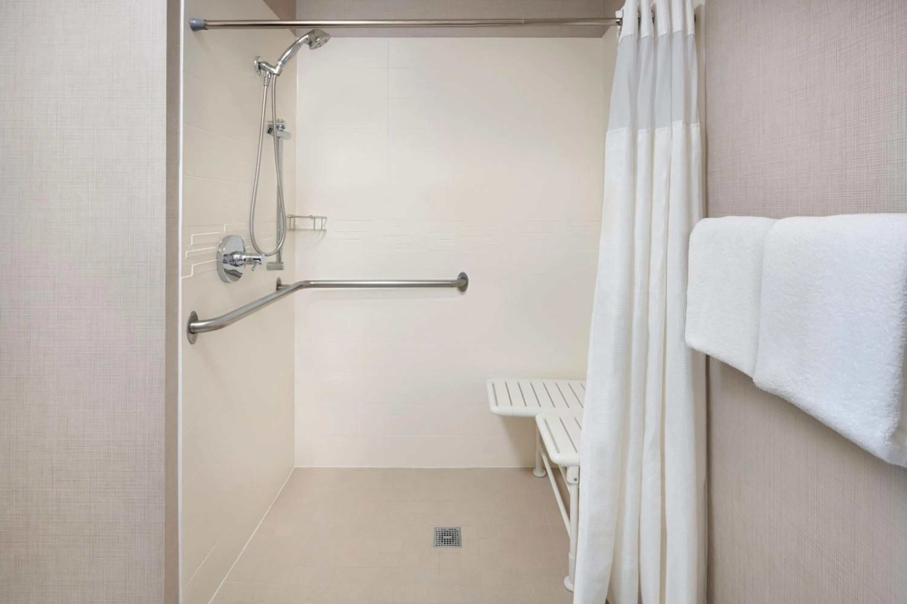 Bathroom in Residence Inn Phoenix Glendale/ Peoria