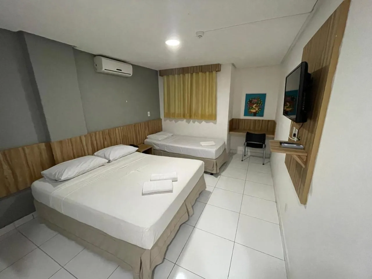 Bed in CR Hotel Bueno