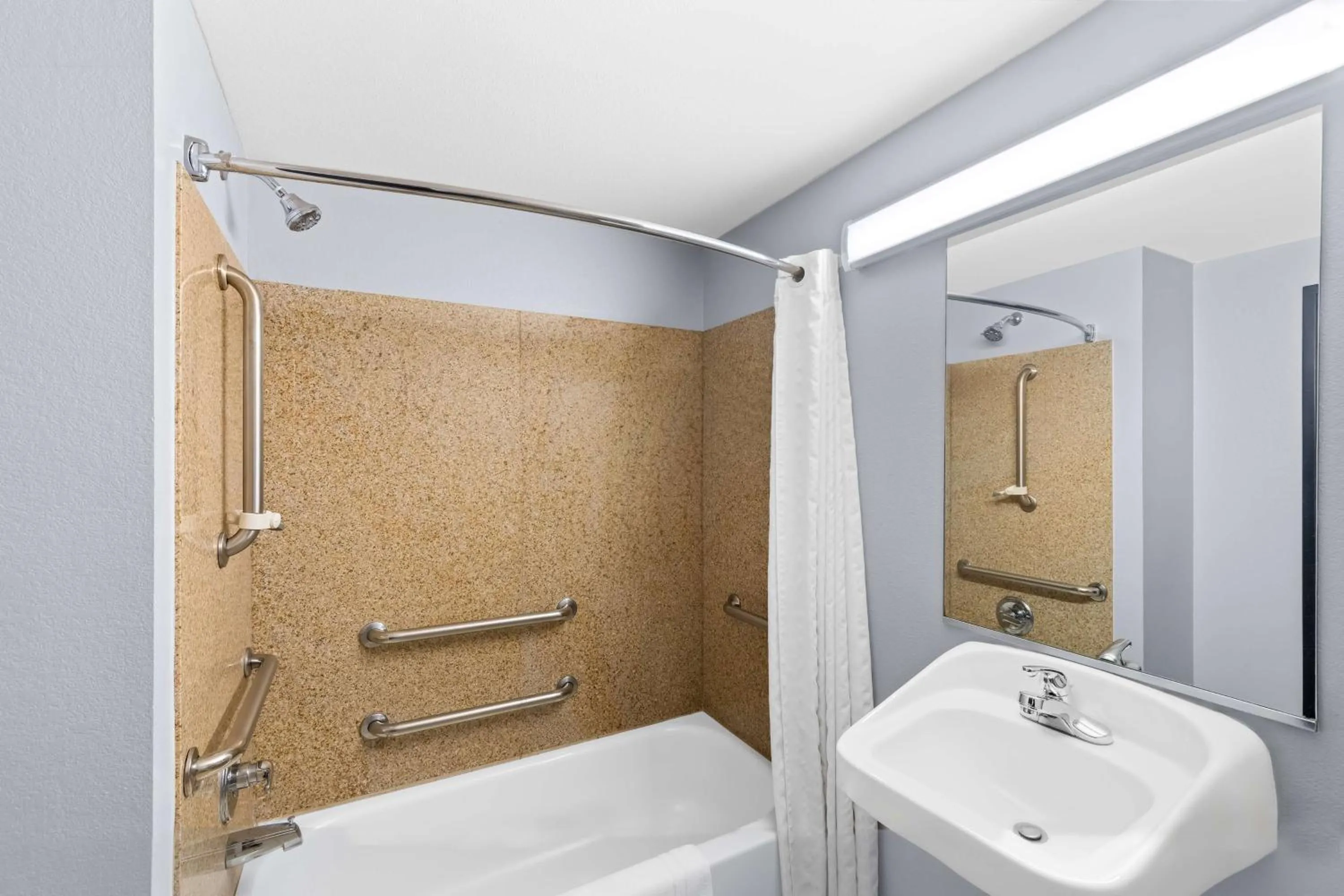 Bathroom in Best Western Harker Heights