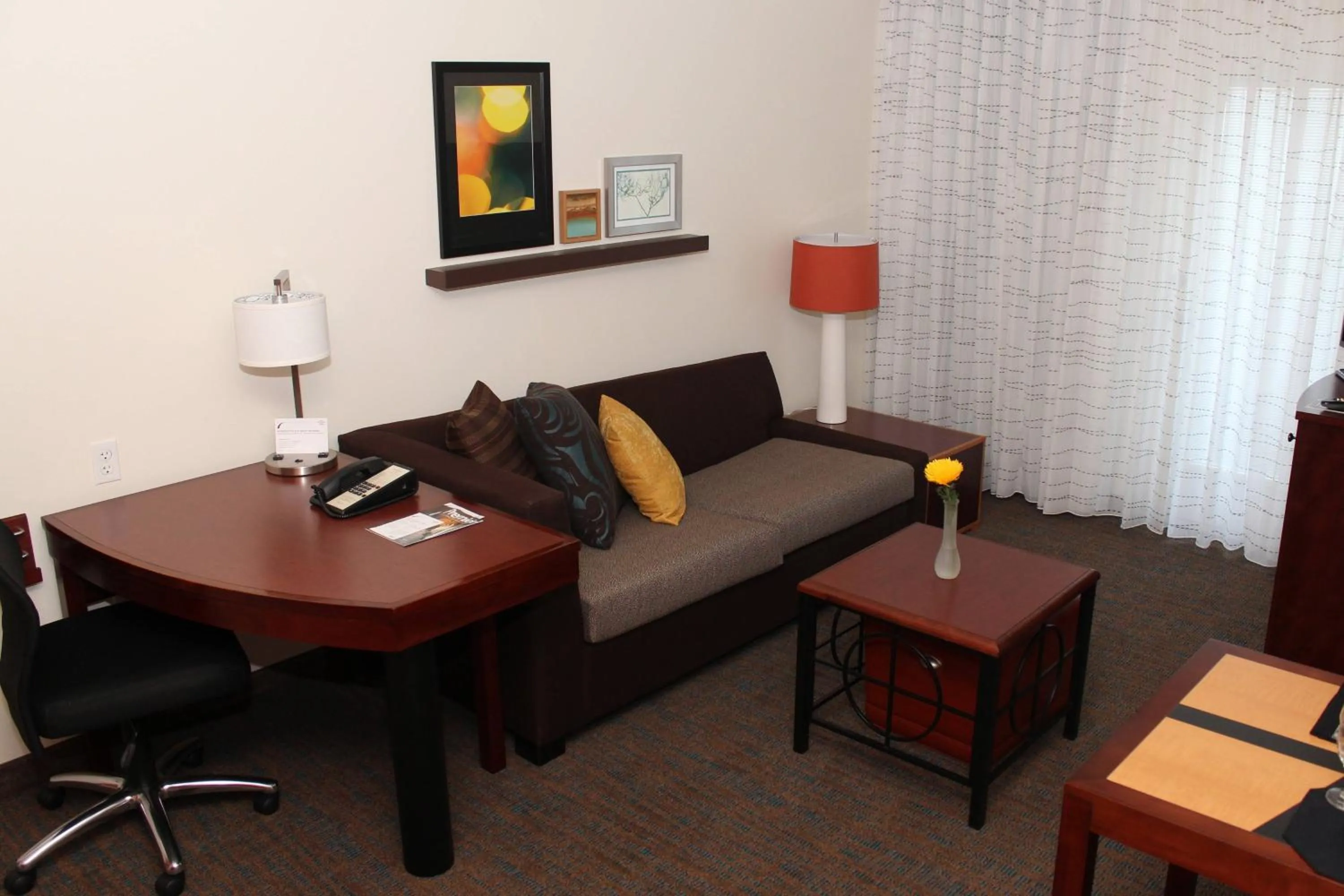 Living room in Residence Inn by Marriott Sebring