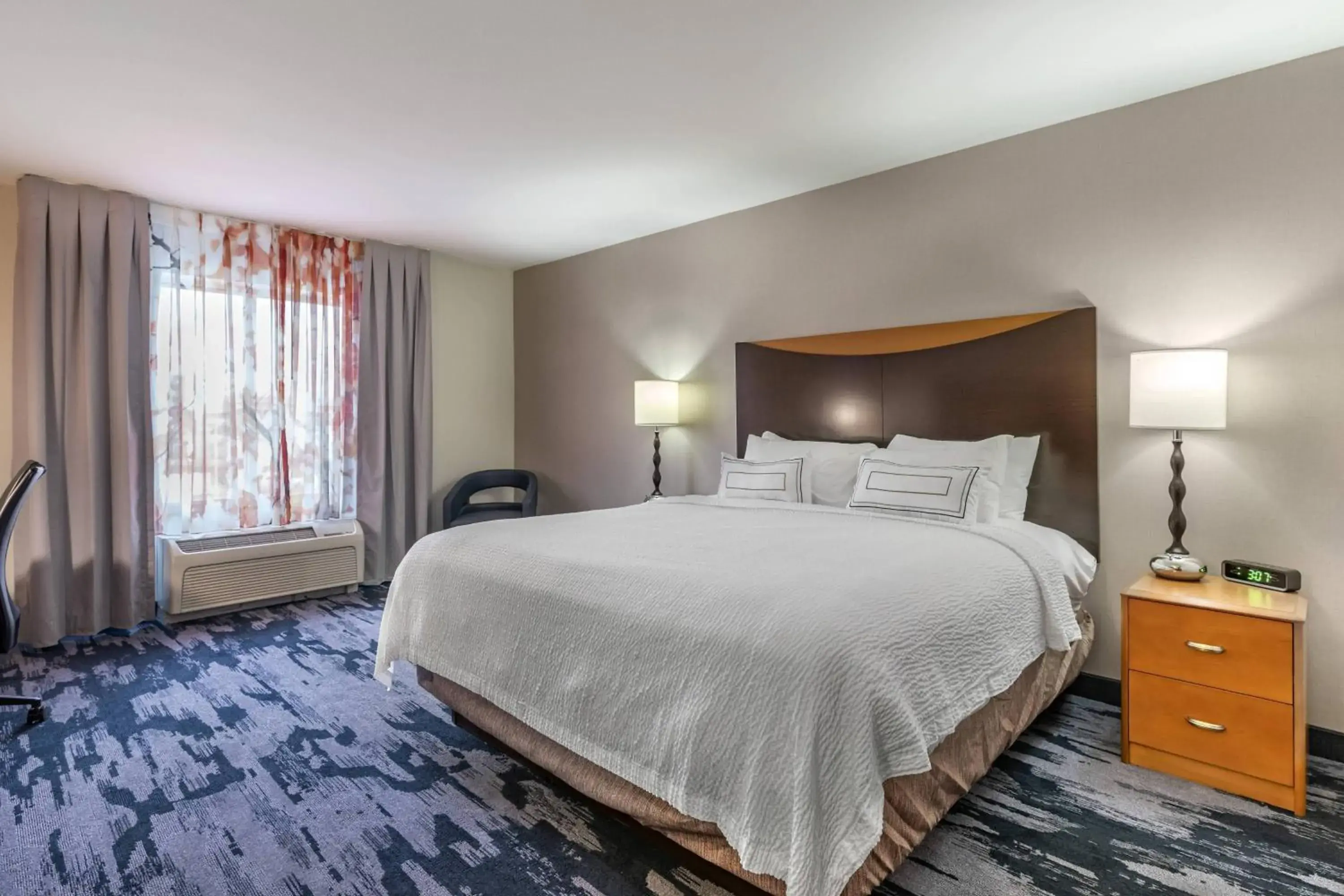 King Room in Fairfield Inn & Suites by Marriott Texarkana King Room in Fairfield Inn & Suites by Marriott Texarkana