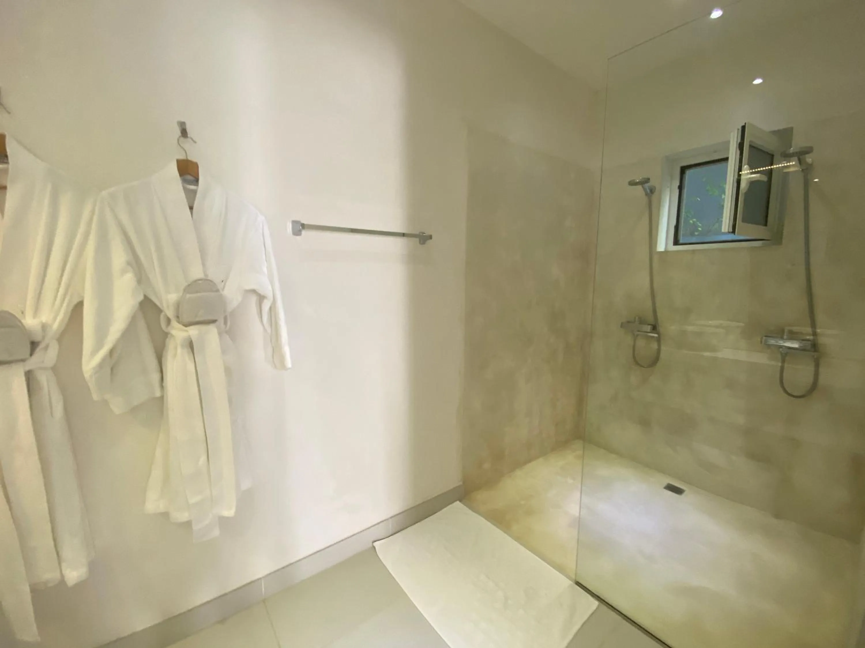 CASA-22 Luxury Boutique Hotel