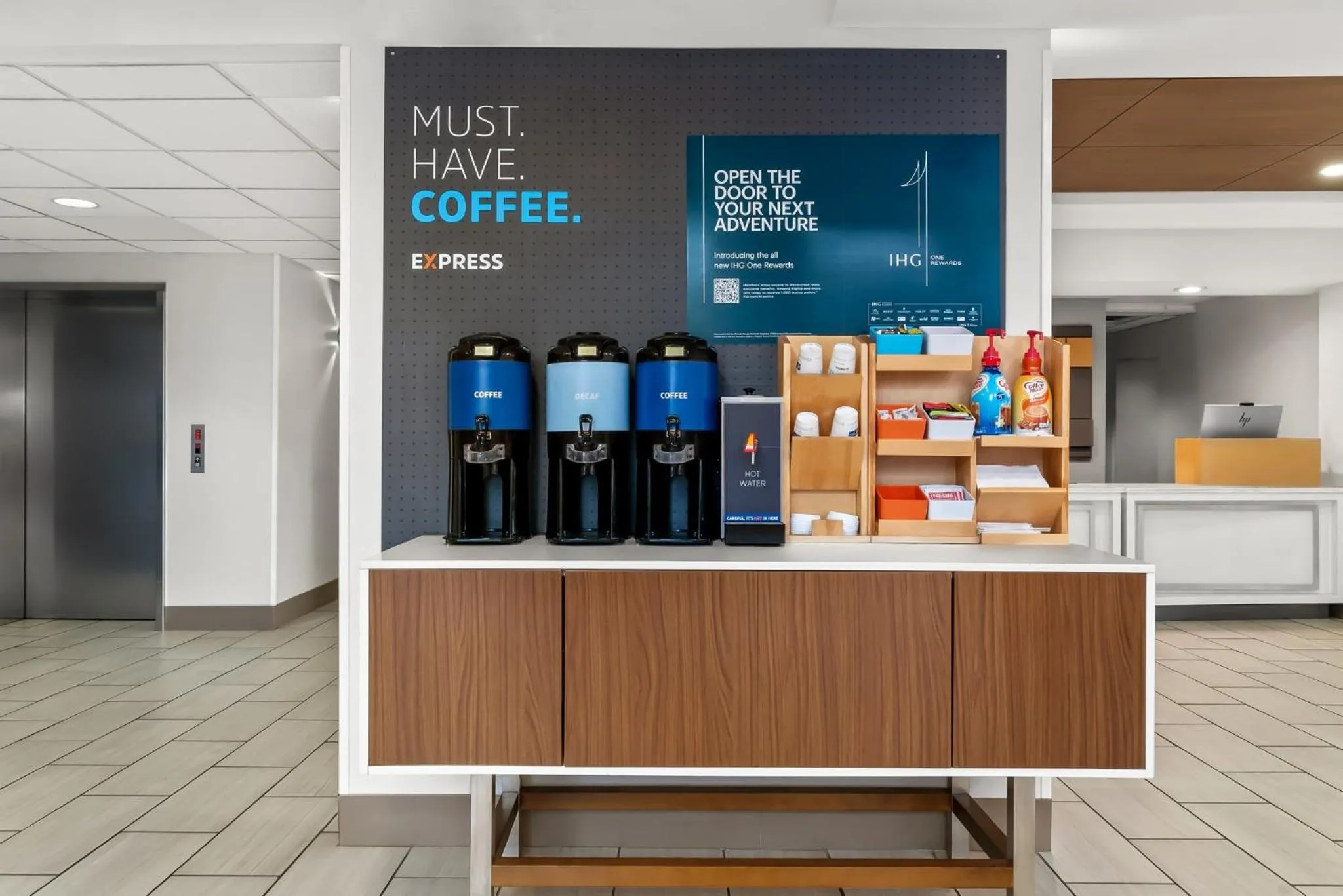 Breakfast in Holiday Inn Express Hotel & Suites Marion by IHG