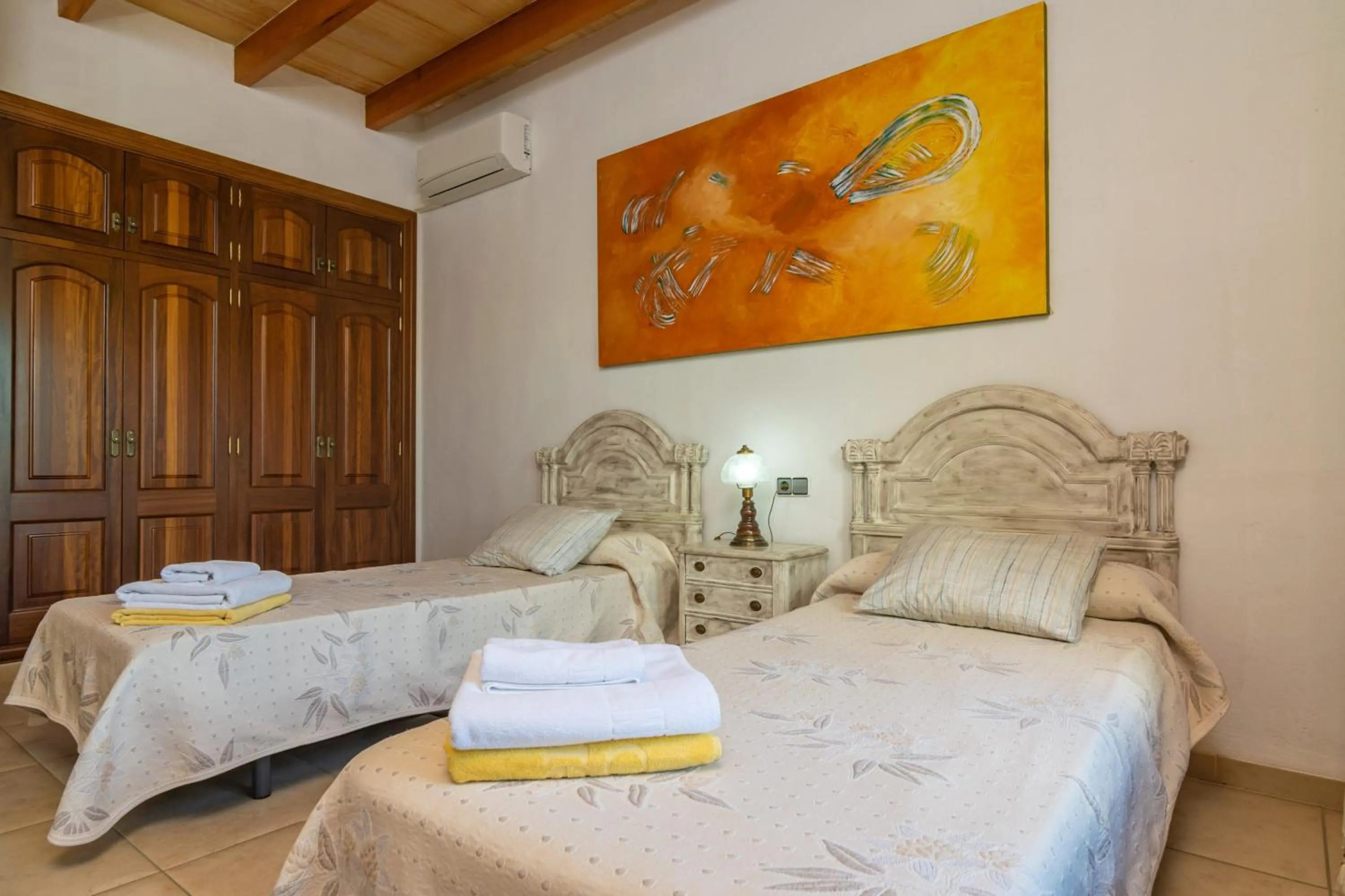 Bedroom, Bed in Ca'n Berguins