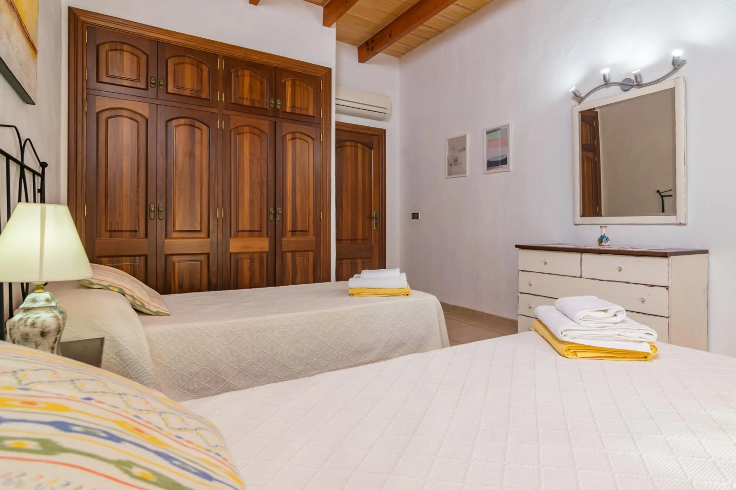 Bedroom, Bed in Ca'n Berguins