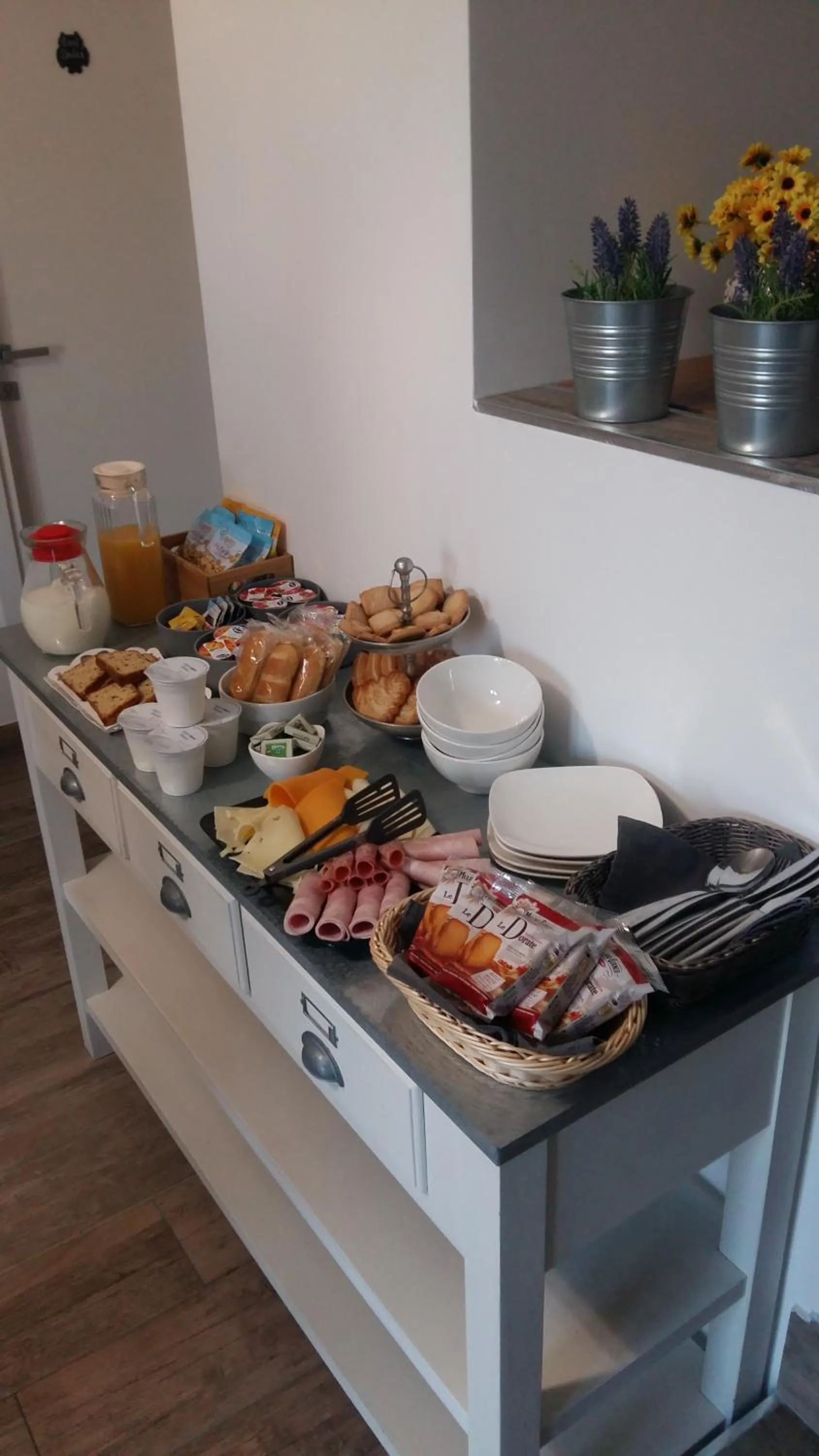 Buffet breakfast in Il Piccolo B&B