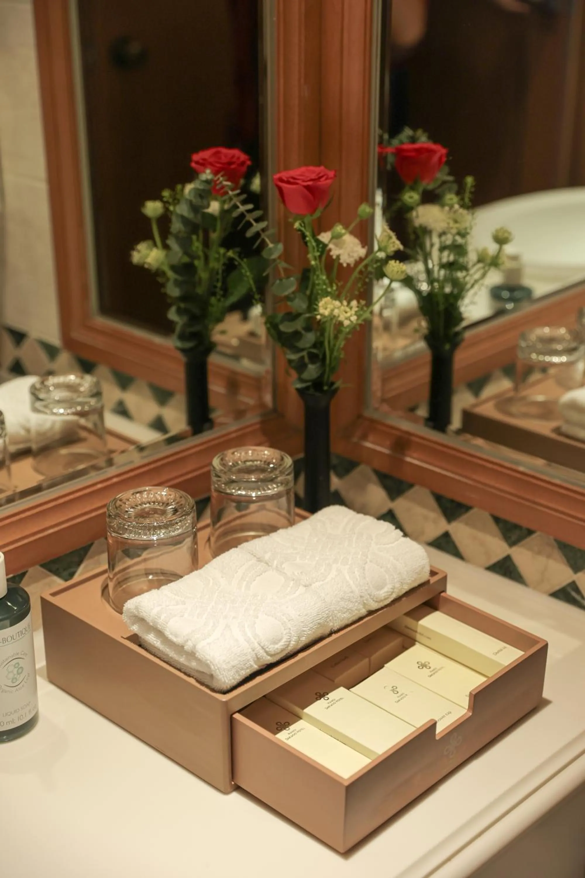 Bathroom in Hanoi Daewoo Hotel