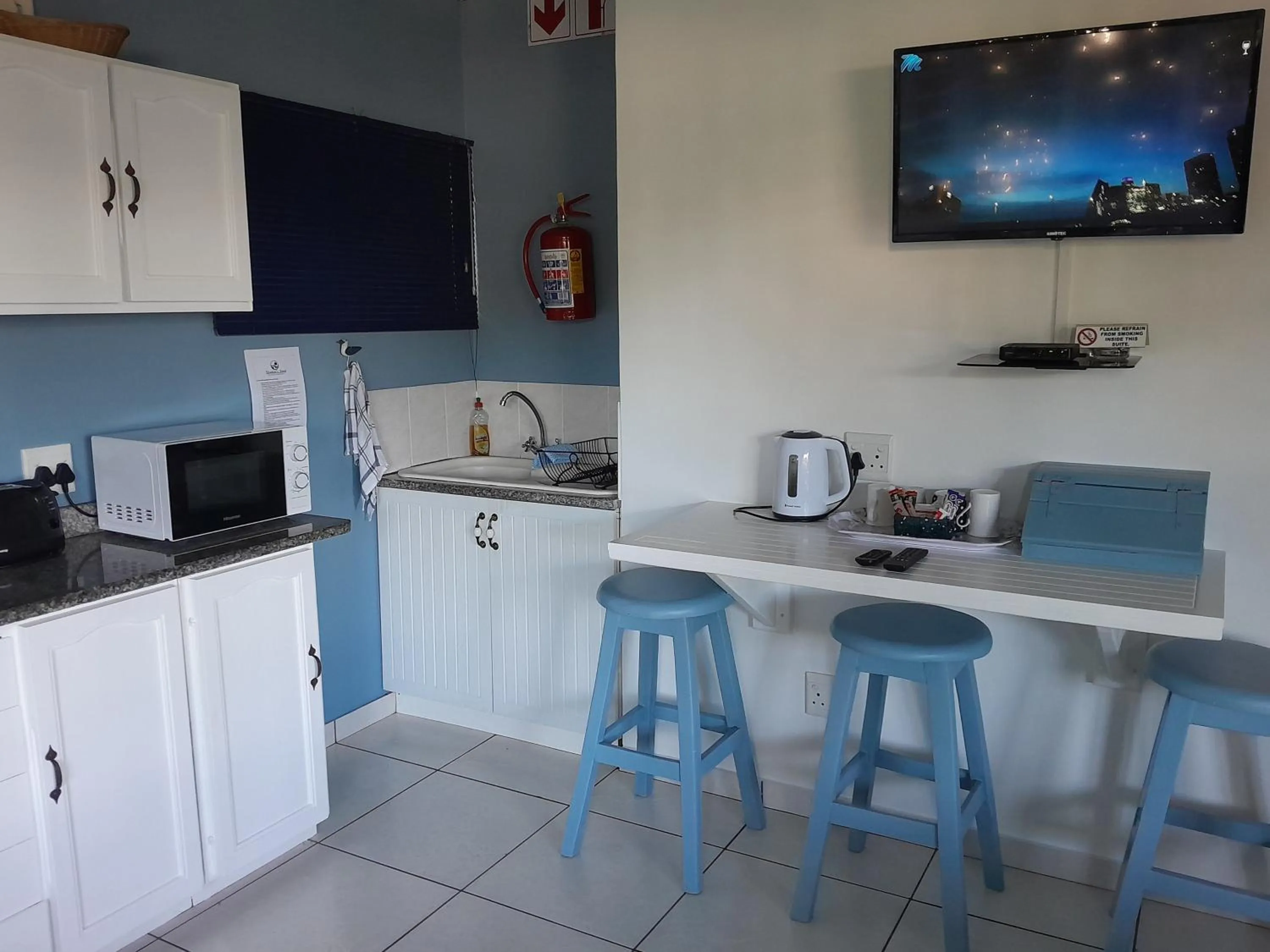 Kitchen or kitchenette in Shaka's Seat Guesthouse