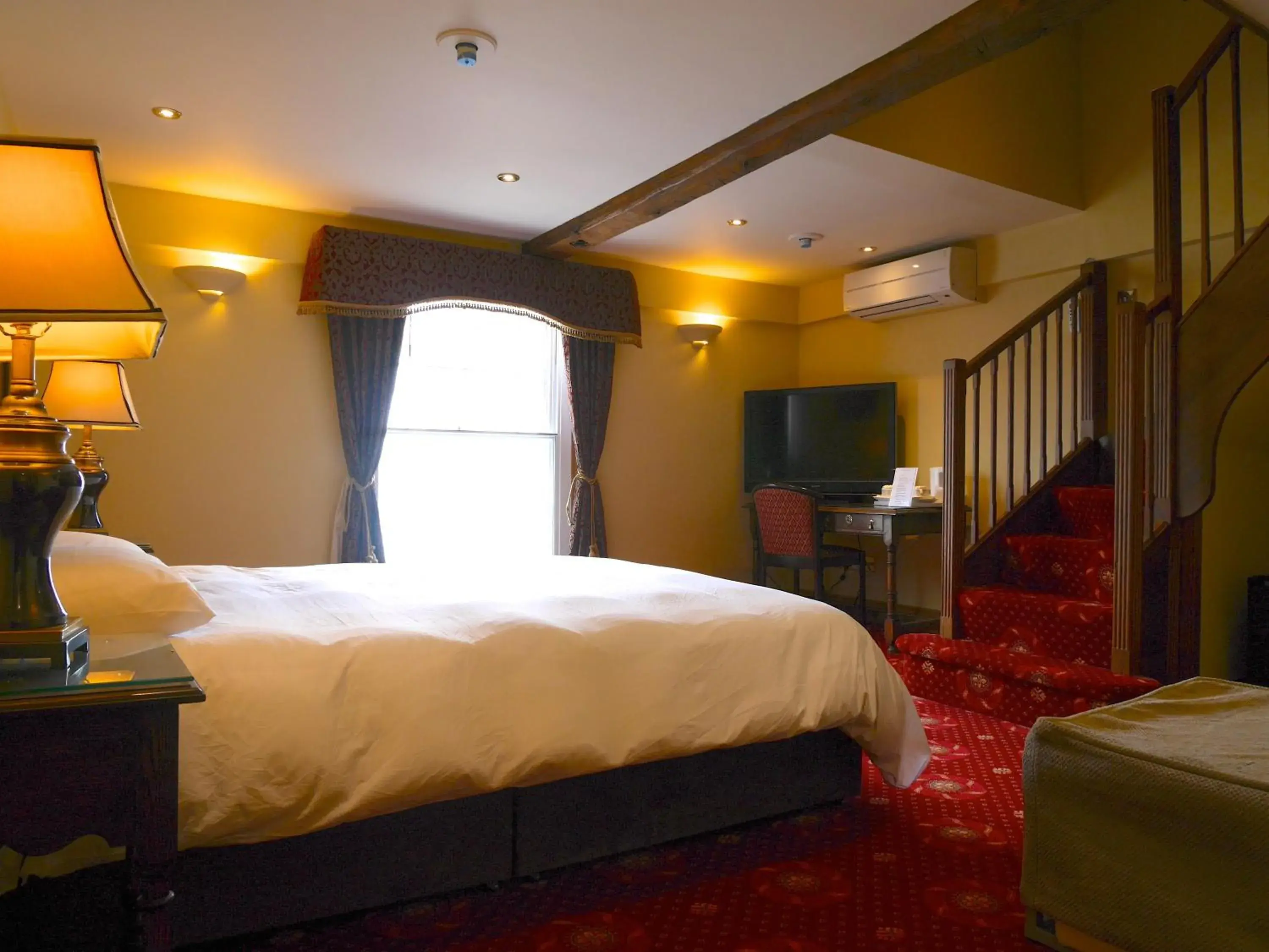 Family Room in Villare Hitchin Town Centre Family Room in Villare Hitchin Town Centre