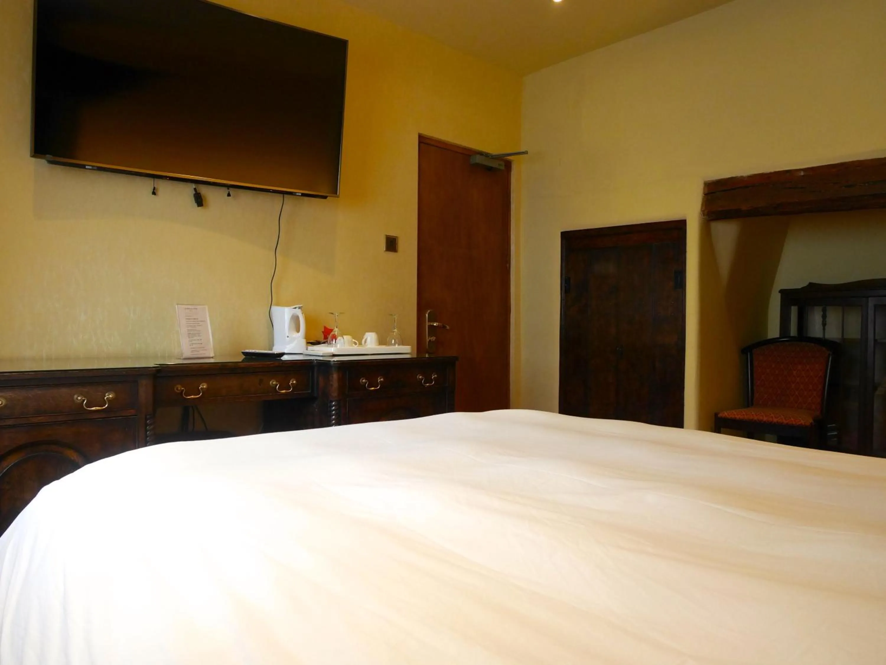 Bedroom, Bed in Villare Hitchin Town Centre