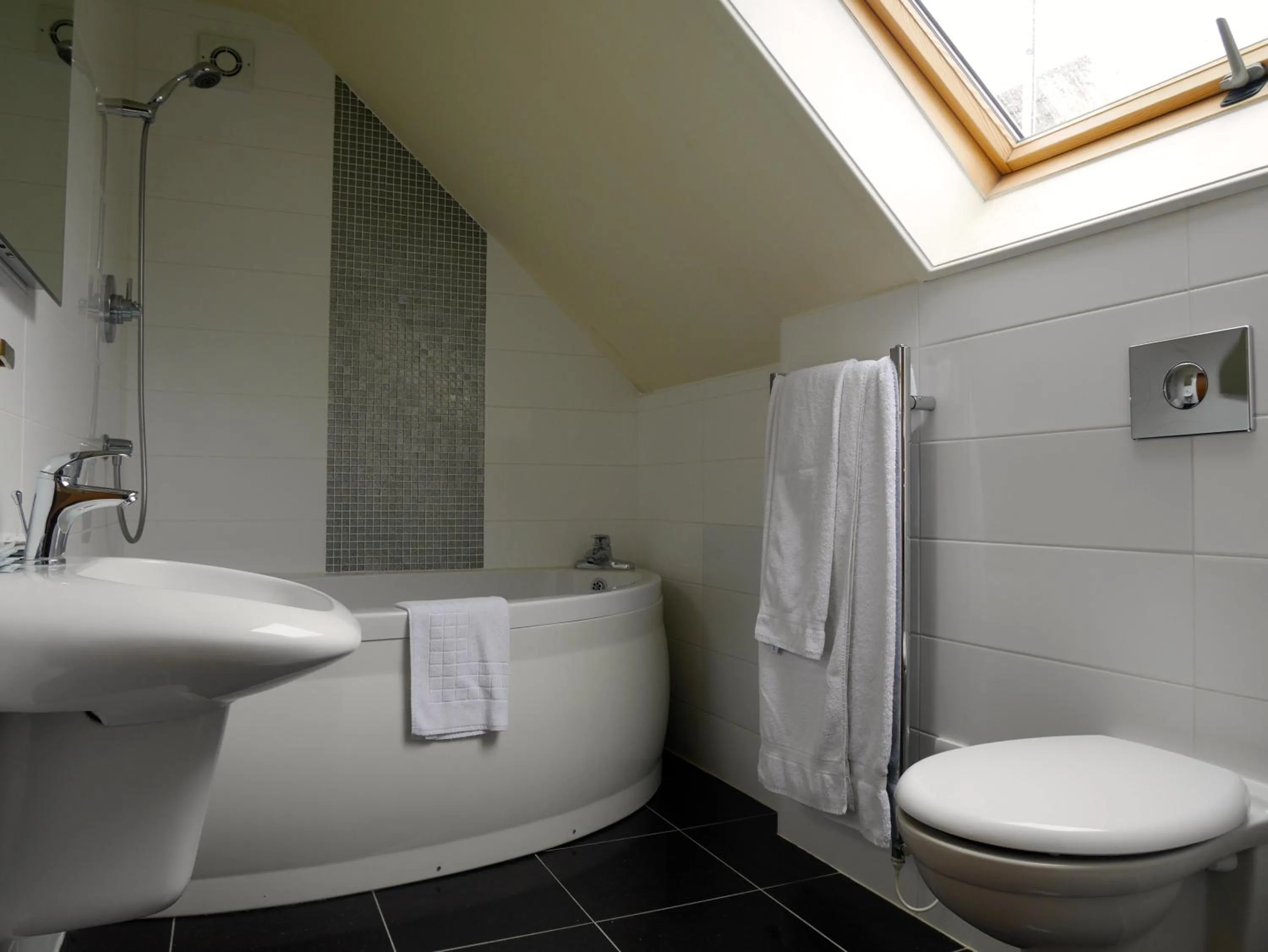 Shower in Villare Hitchin Town Centre