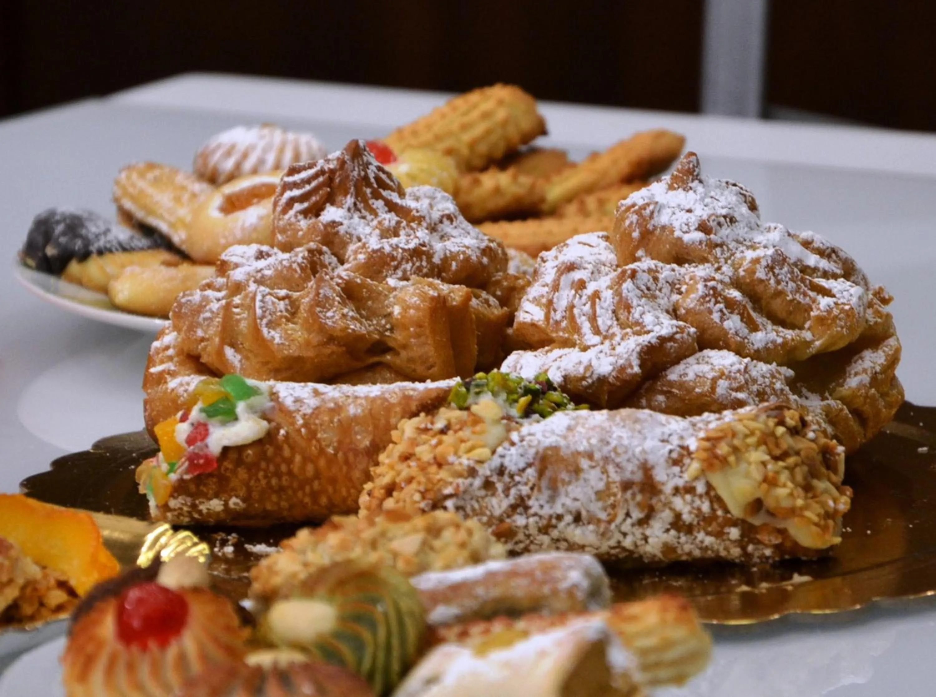 Buffet breakfast in Casa Aruci Sweet Home