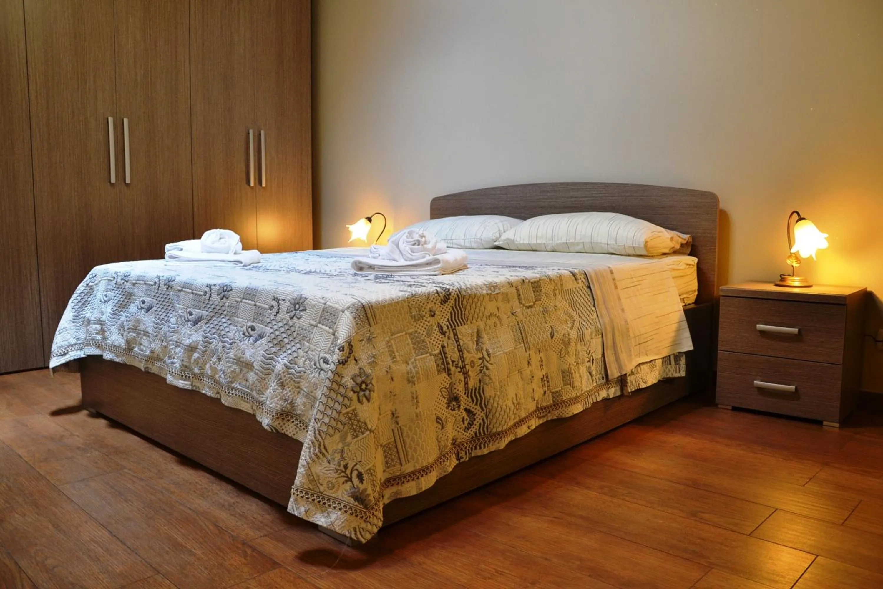 Bedroom, Bed in Casa Aruci Sweet Home