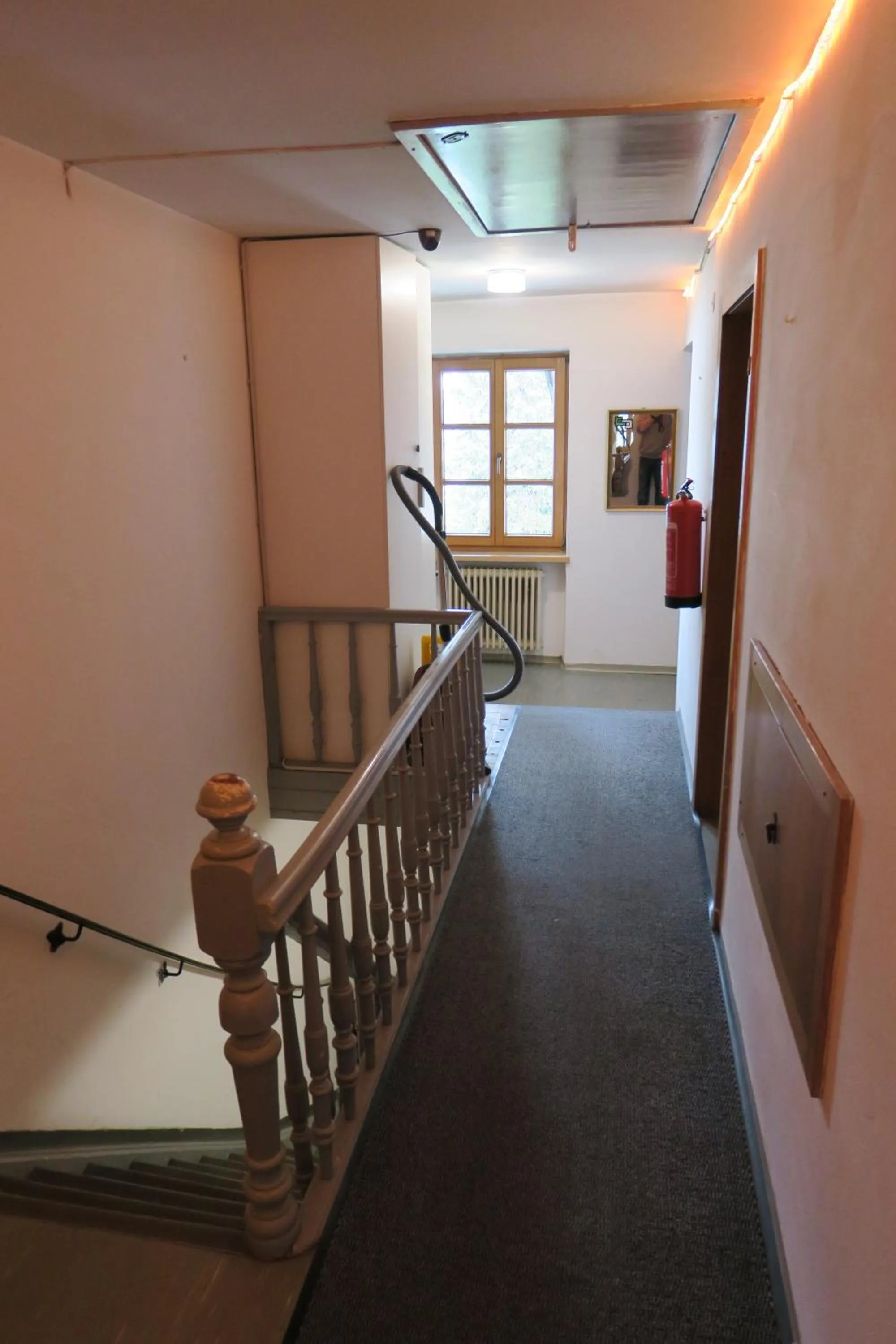 SnowBunnys BackPackers Hostel
