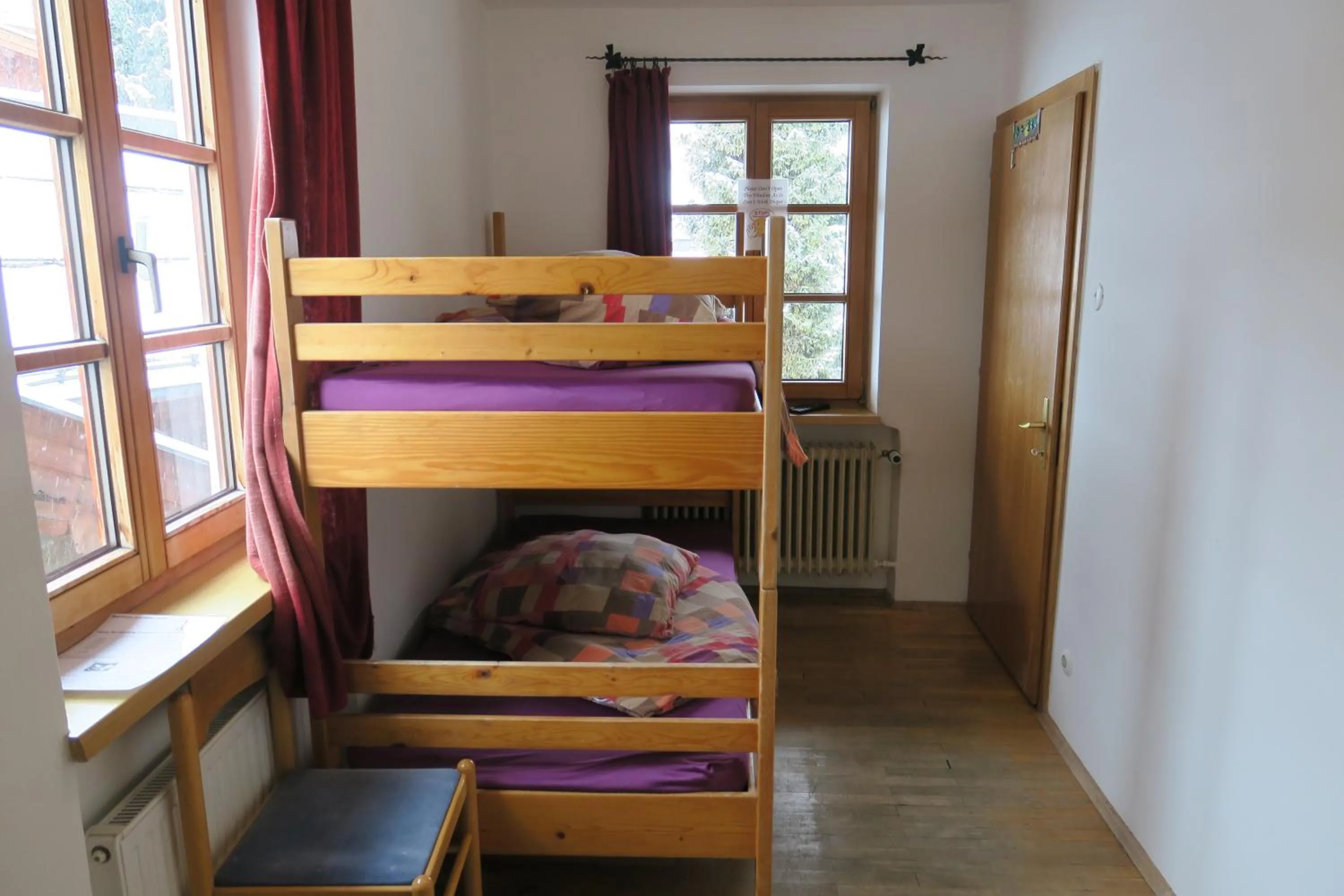 Bed in SnowBunnys BackPackers Hostel