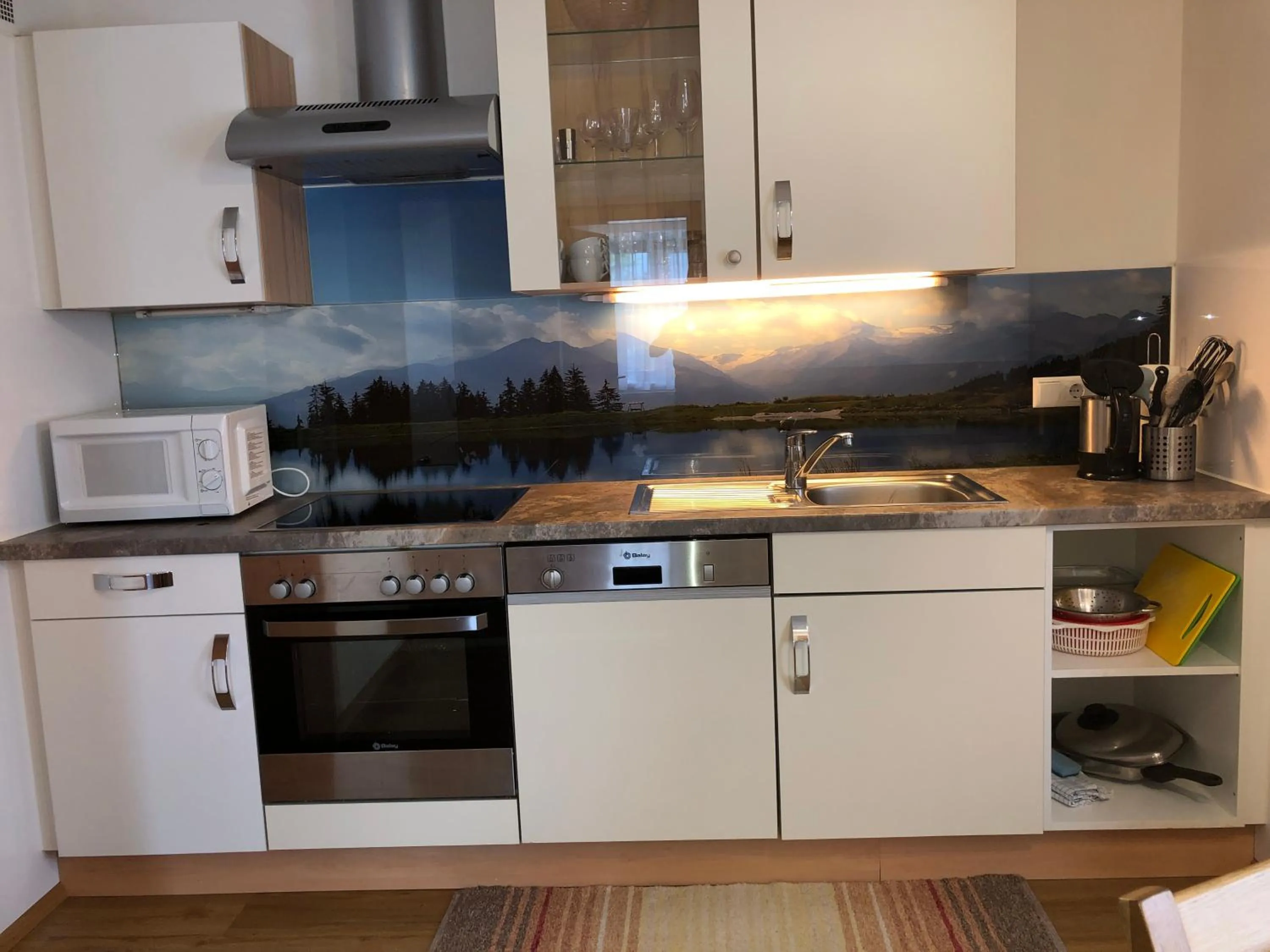 Kitchen or kitchenette in Familienappartements Eder - Free entry to Tauern SPA Kaprun included