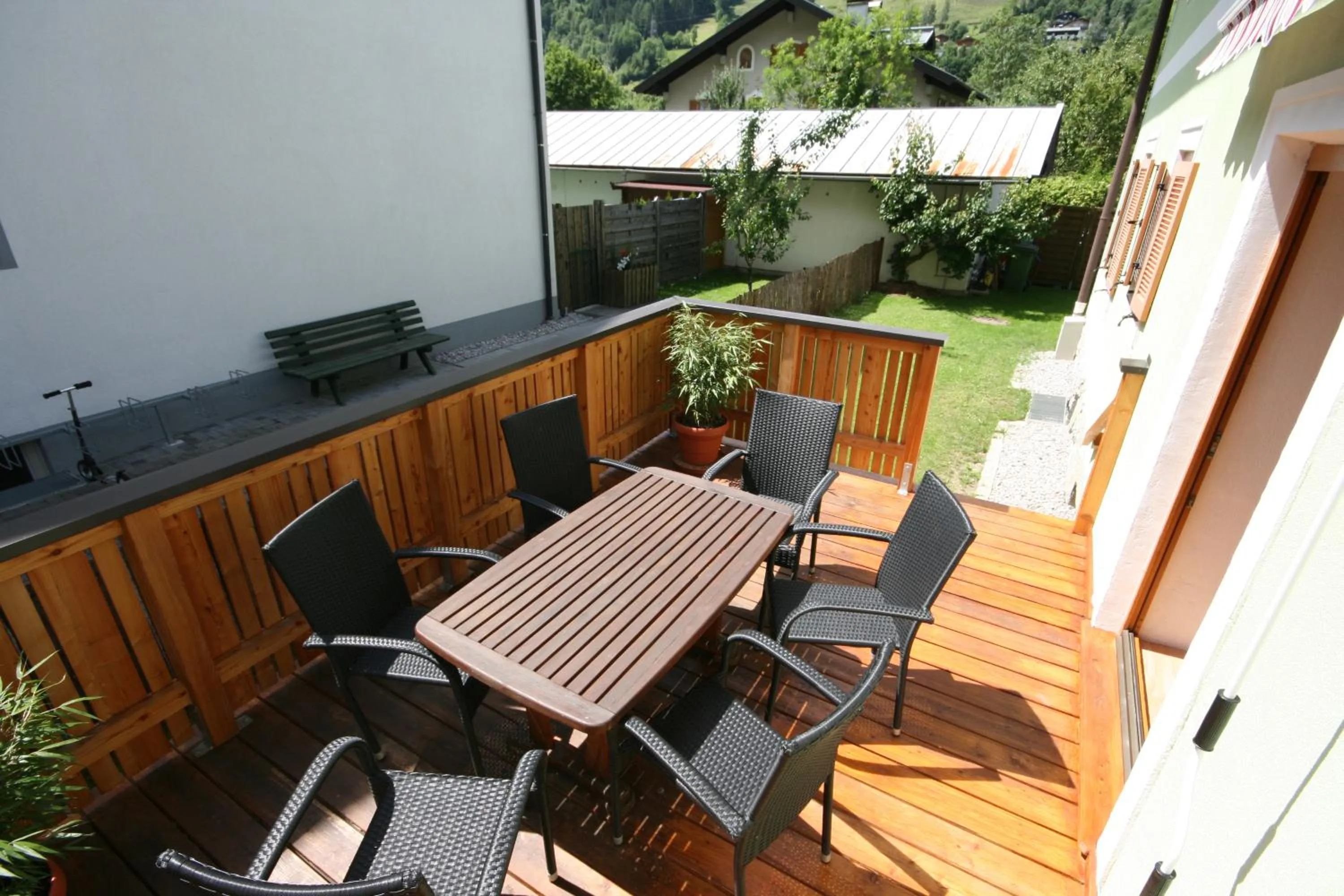 Balcony/Terrace in Familienappartements Eder - Free entry to Tauern SPA Kaprun included