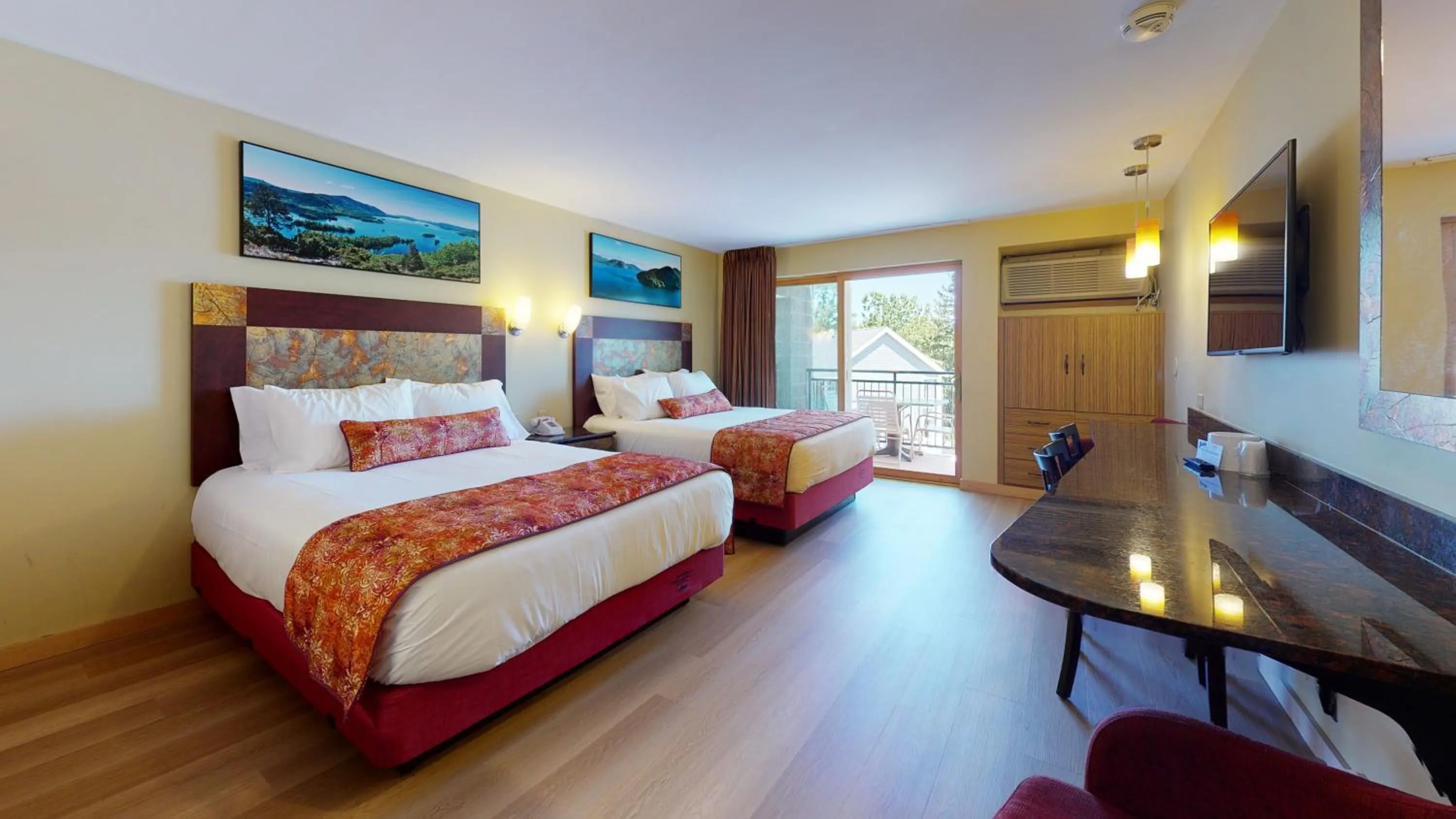 Bedroom, Bed in Surfside On The Lake