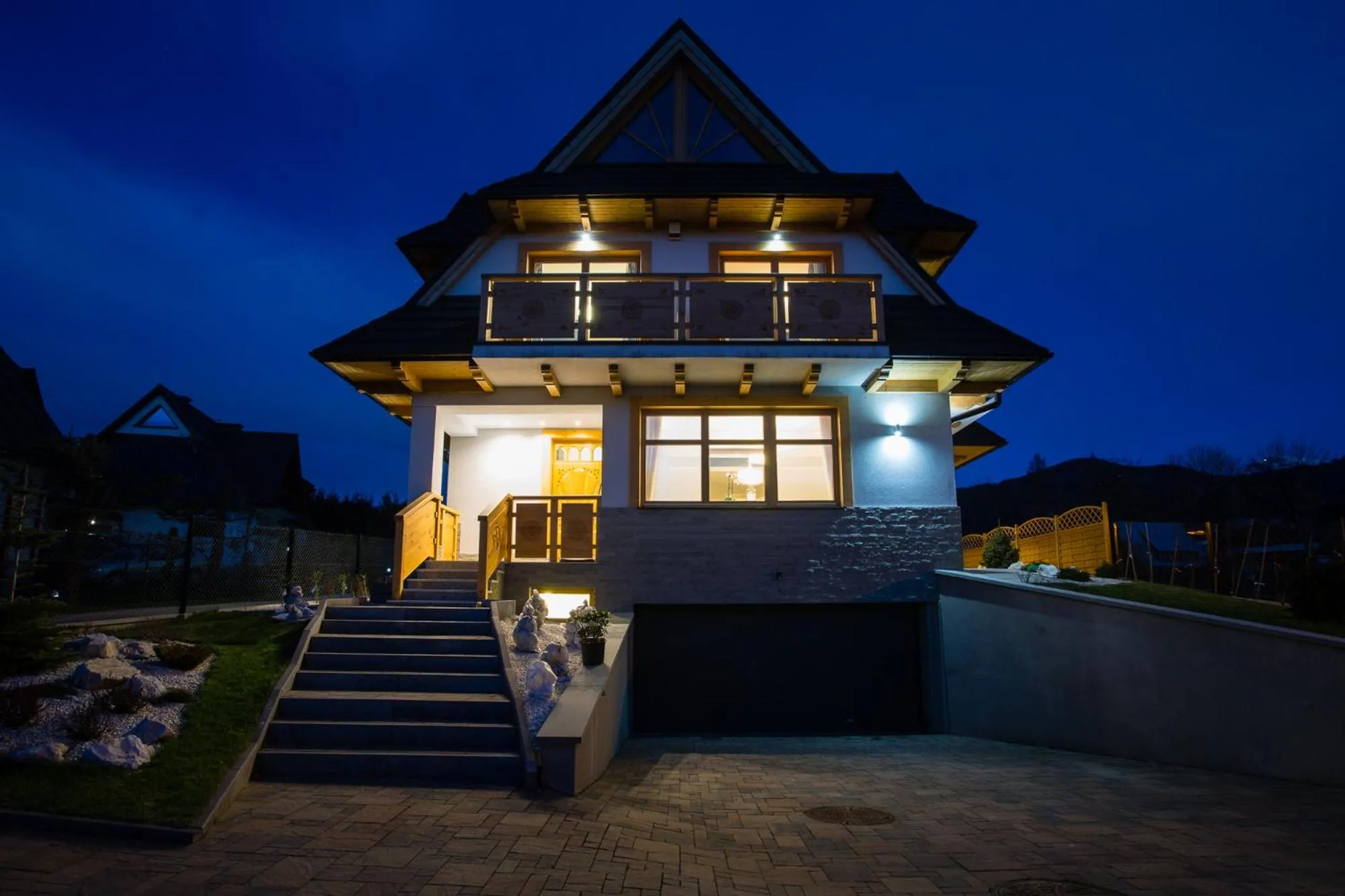 Property building in Domek za Strugiem - pokoje i apartamenty