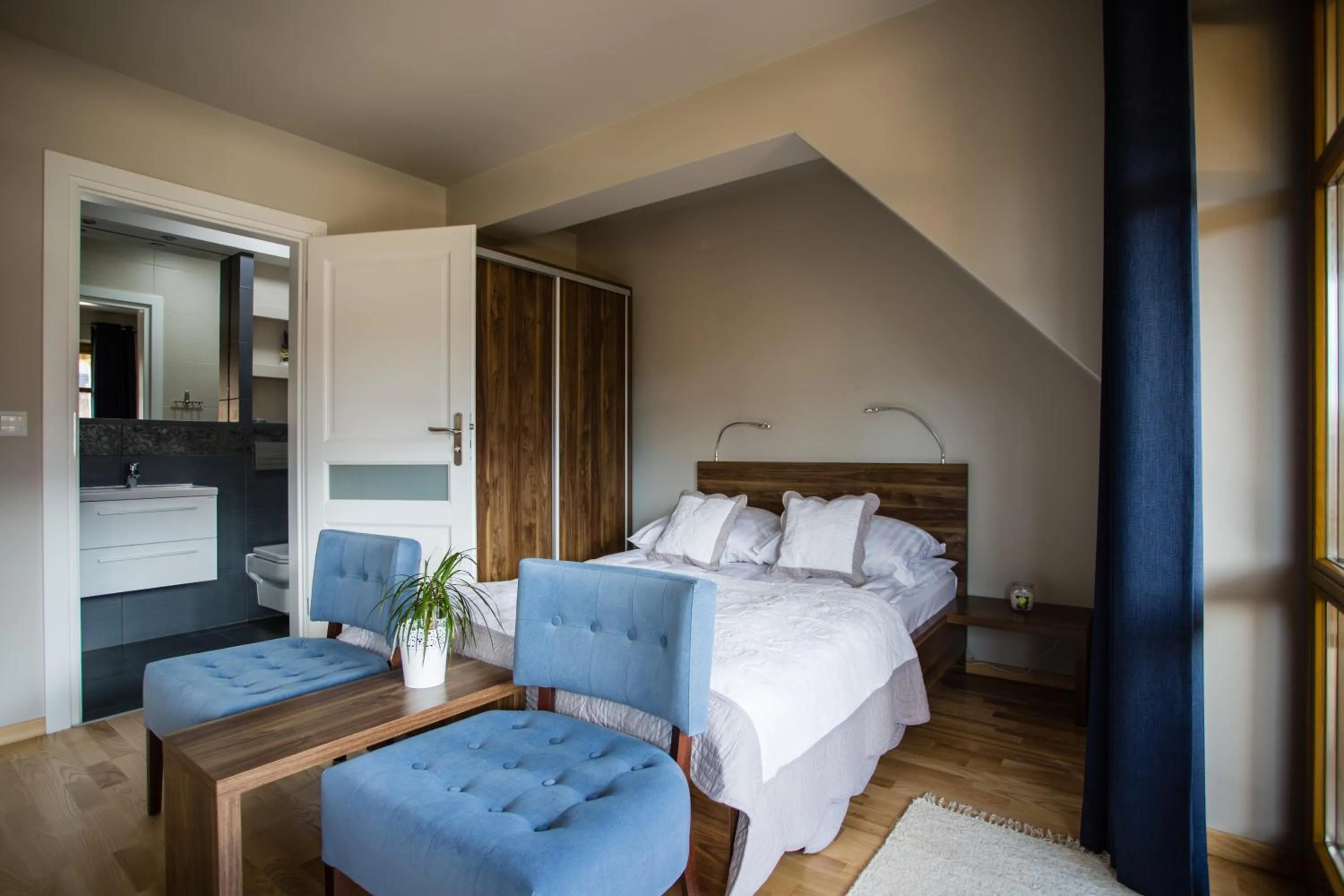 Photo of the whole room, Bed in Domek za Strugiem - pokoje i apartamenty