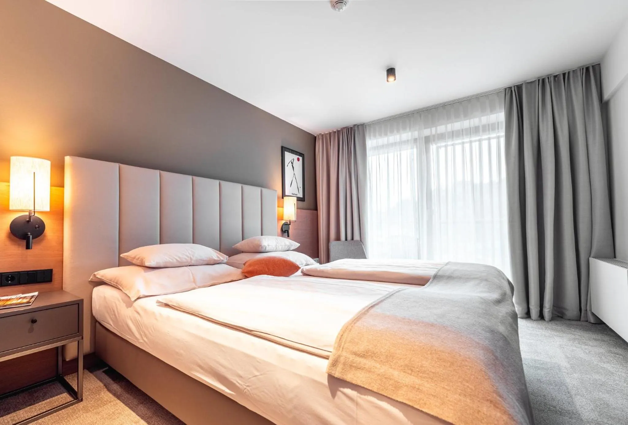 Photo of the whole room, Bed in Das Hohe Salve Sportresort, 4 Sterne Superior