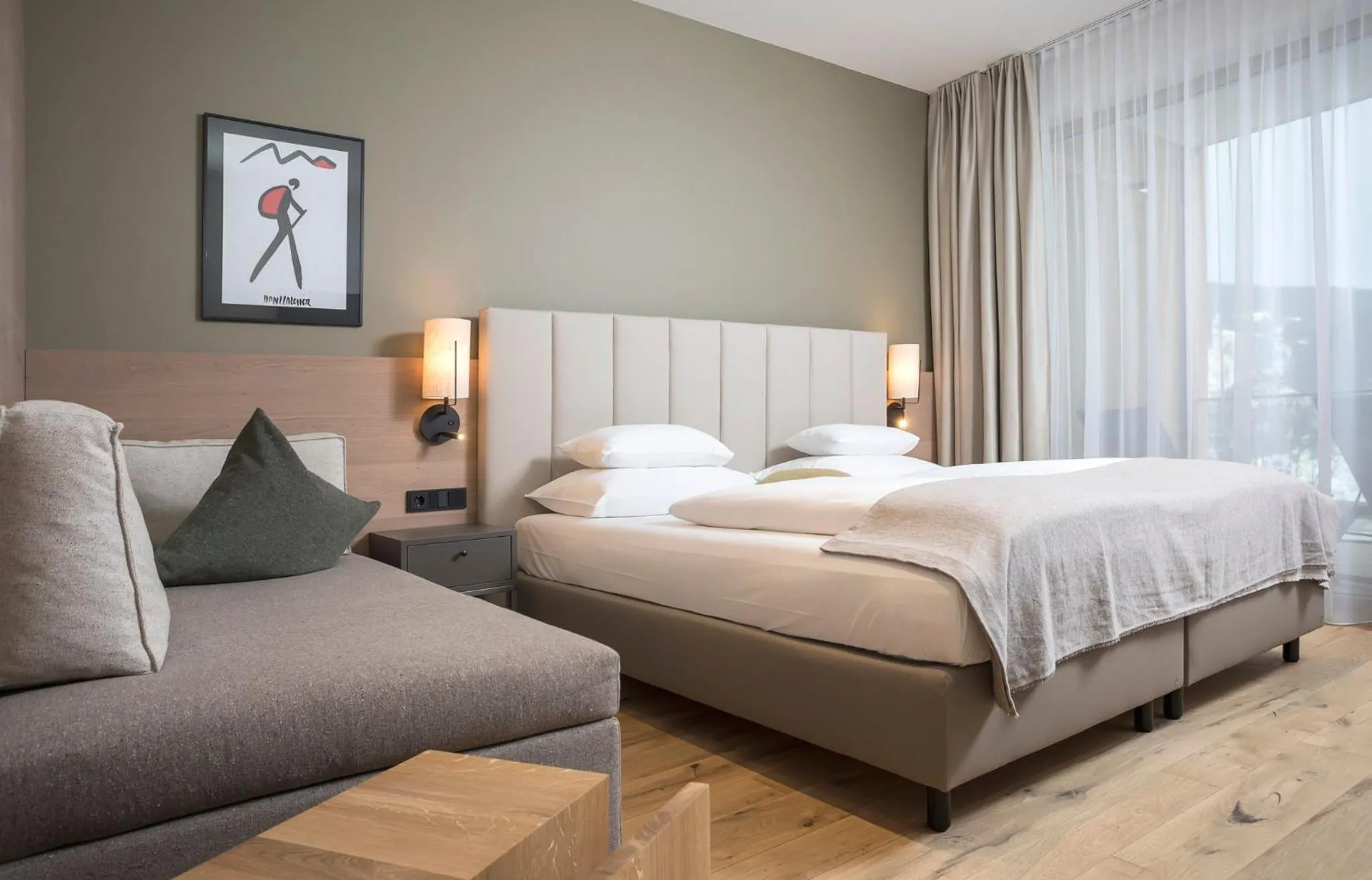 Bedroom, Bed in Das Hohe Salve Sportresort, 4 Sterne Superior