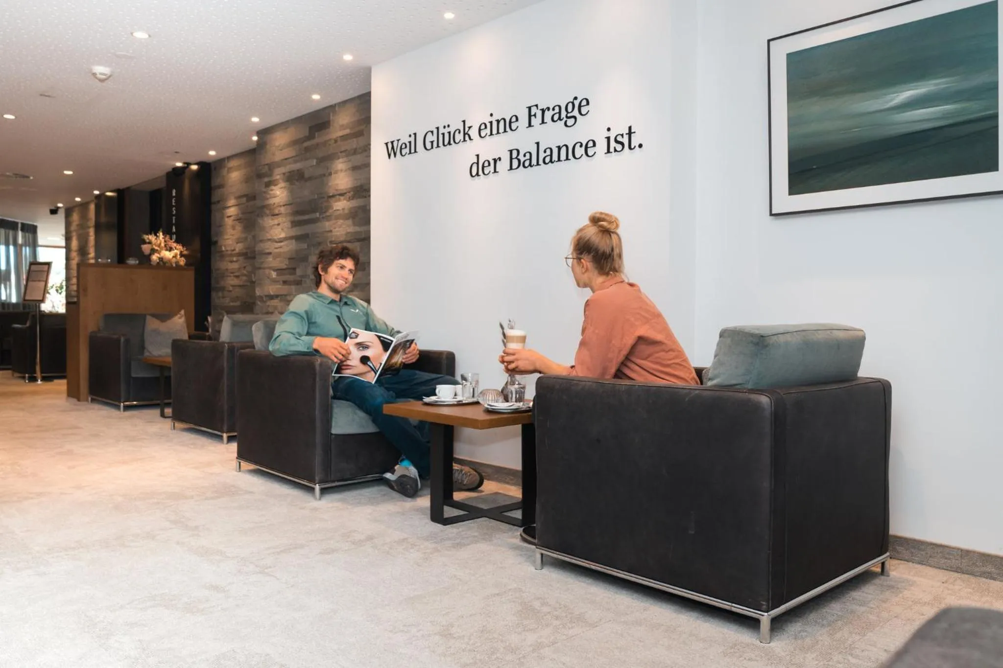 Lounge or bar in Das Hohe Salve Sportresort, 4 Sterne Superior