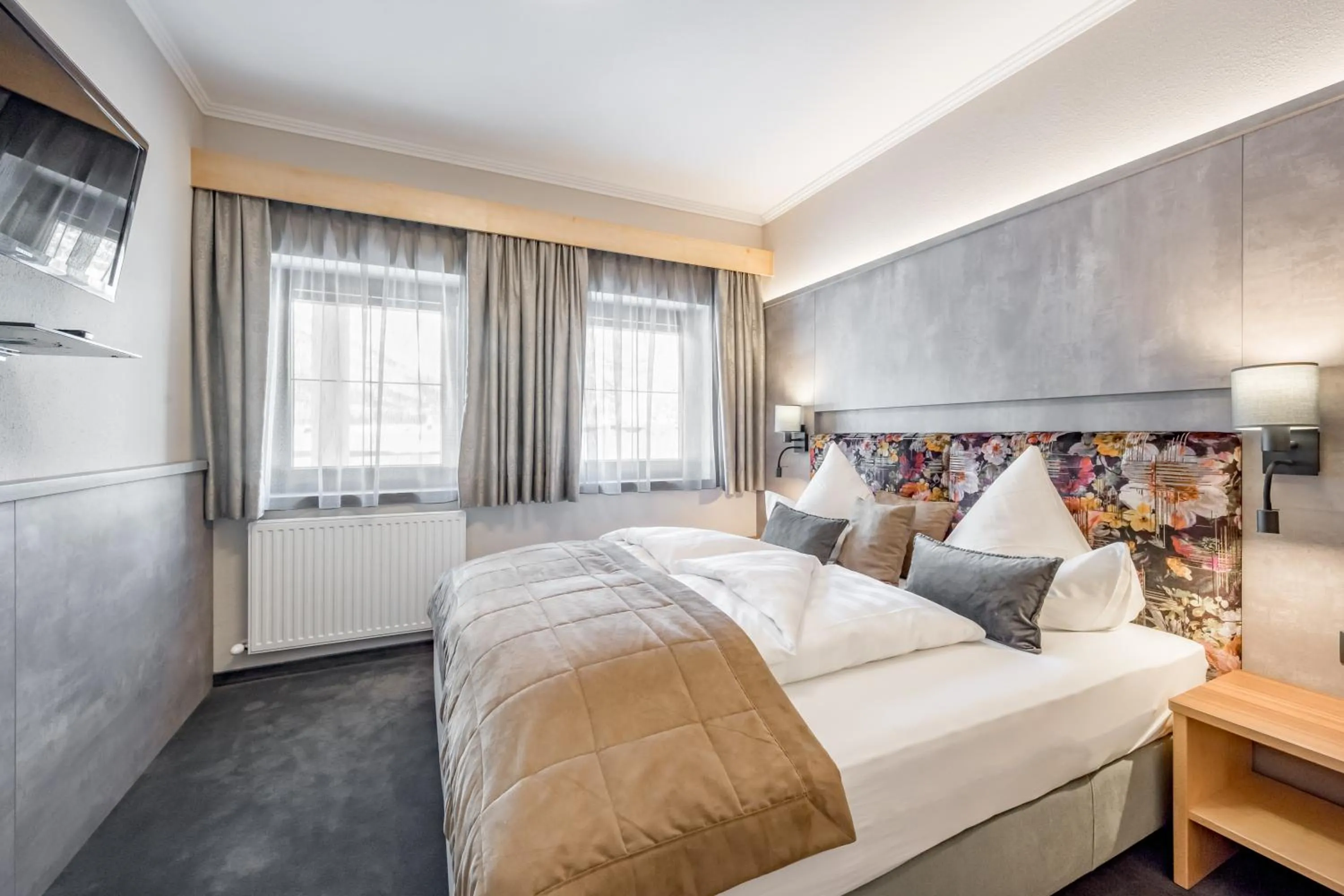 Photo of the whole room, Bed in Aliona Apart