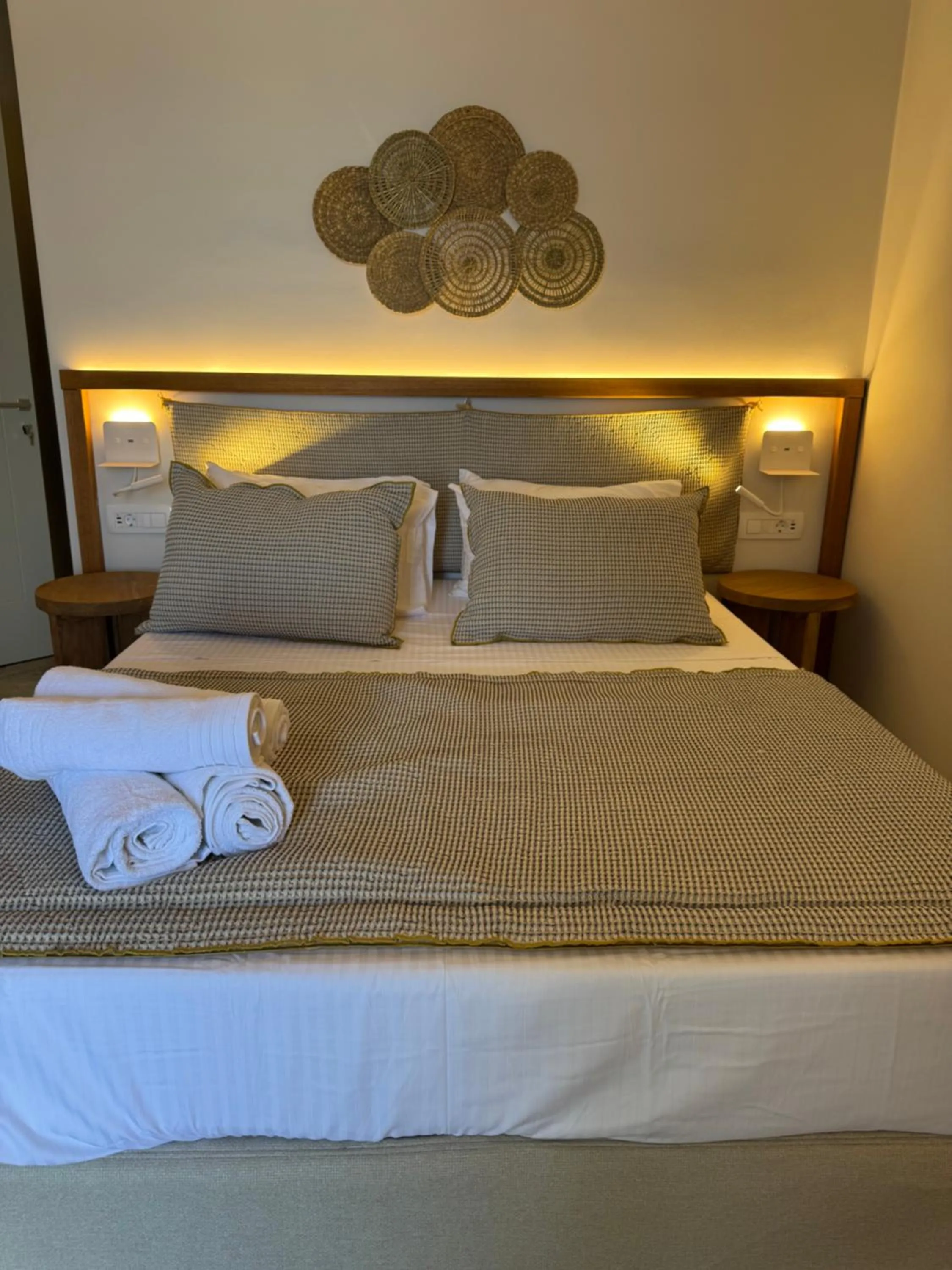 Bed in Kokkinos Villas