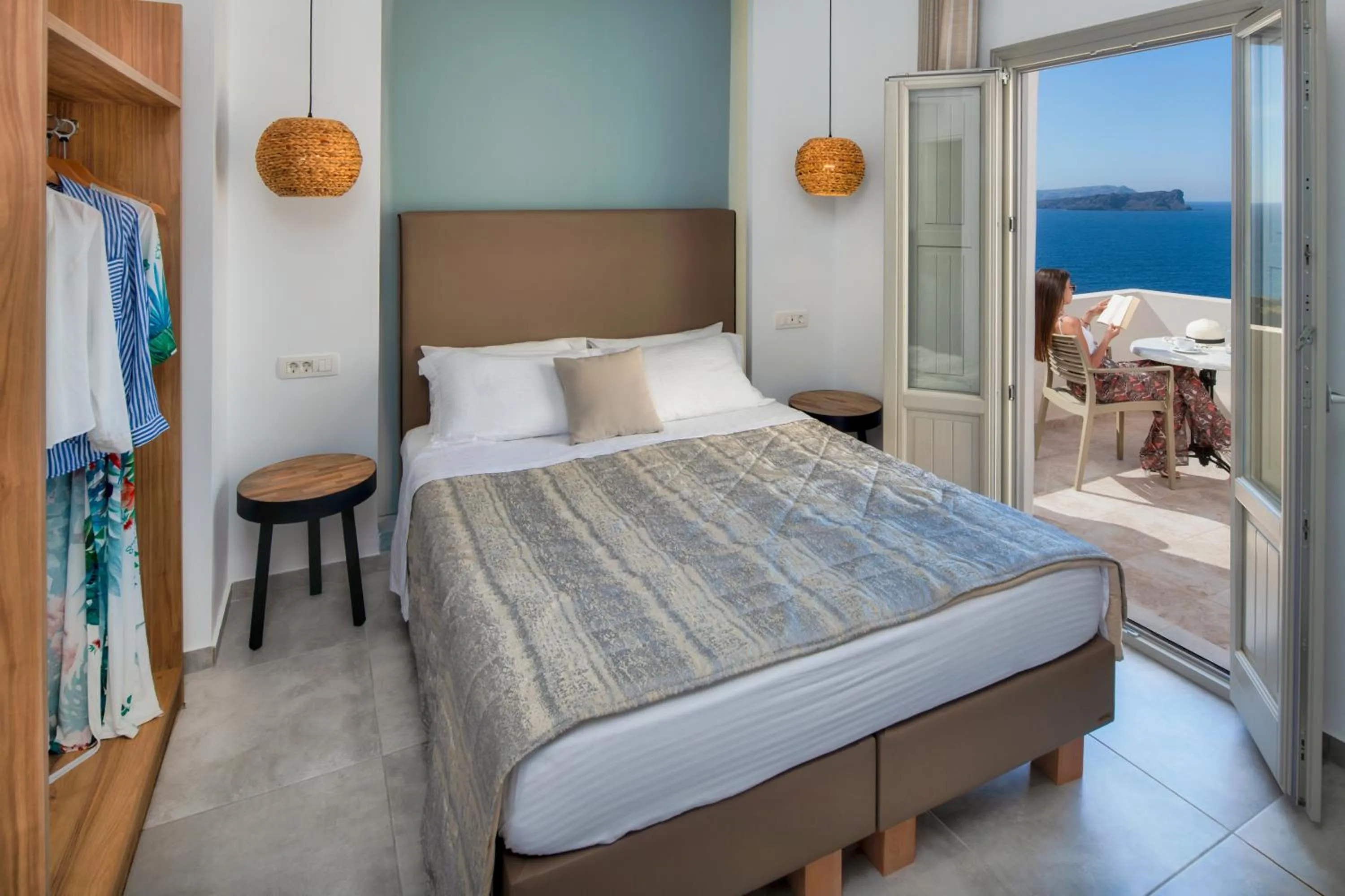 Bed in Kokkinos Villas