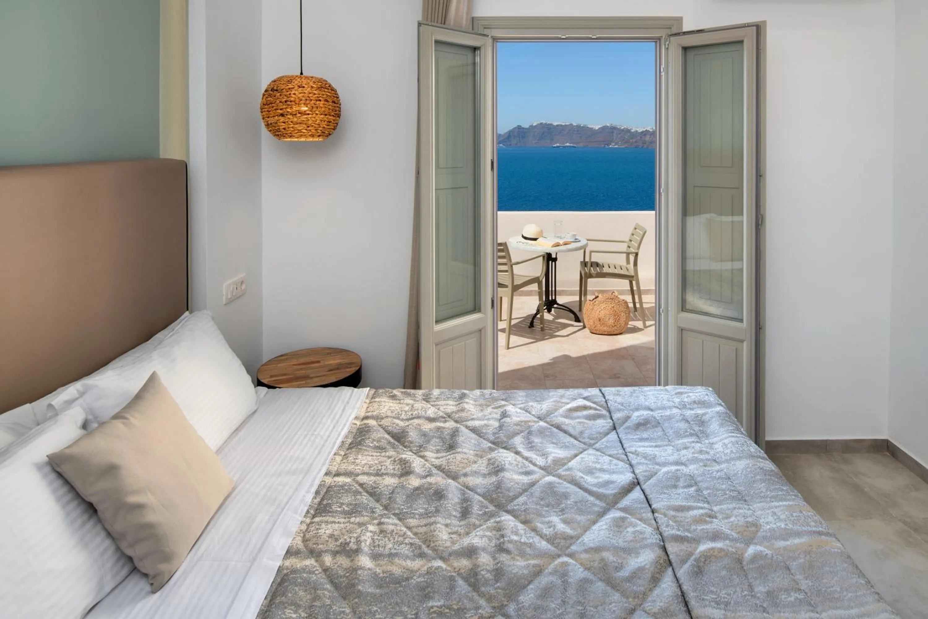 Balcony/Terrace, Bed in Kokkinos Villas