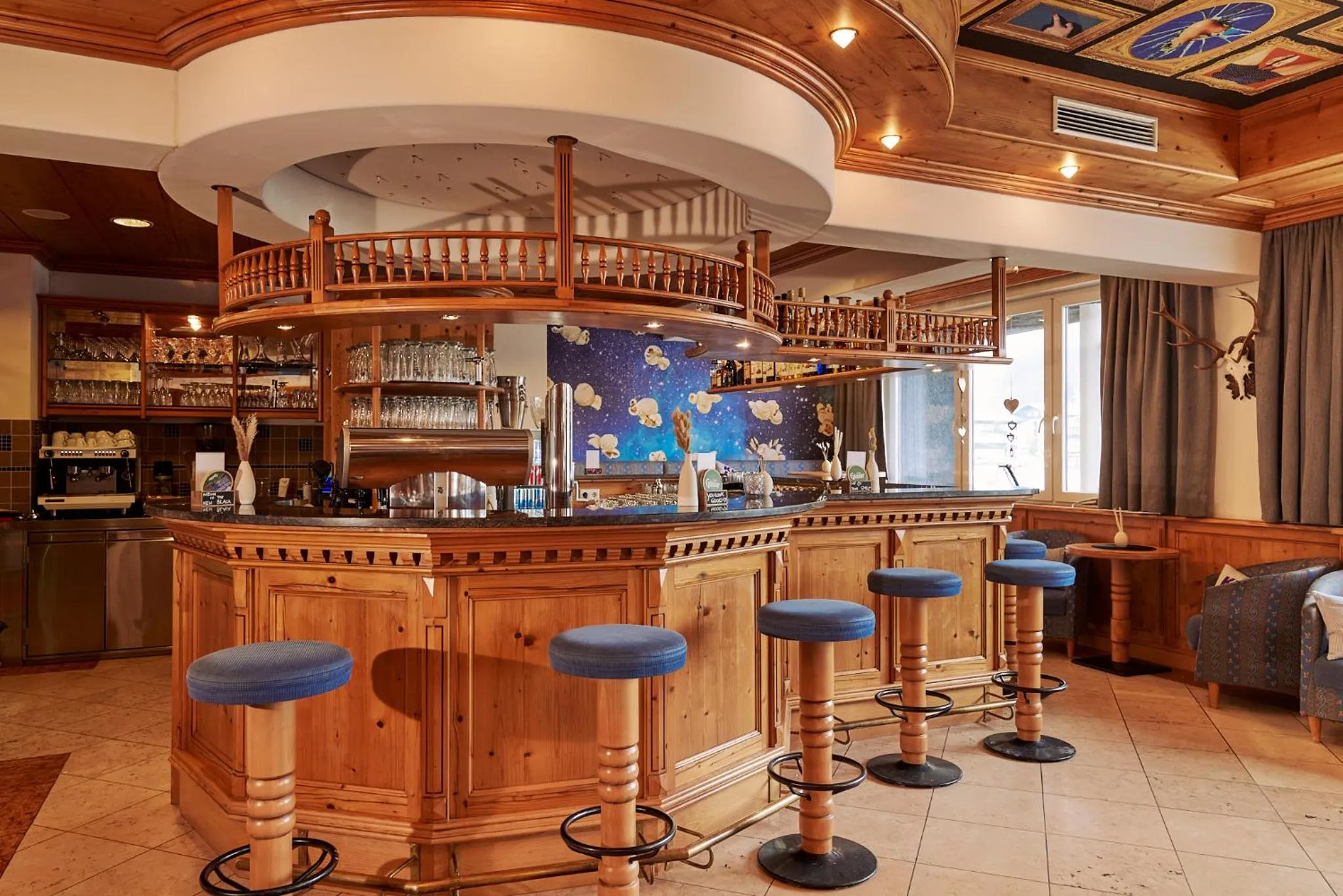 Lounge or bar in carpe solem KAPOOM - Last Chance! Nur noch bis 27 April 2025