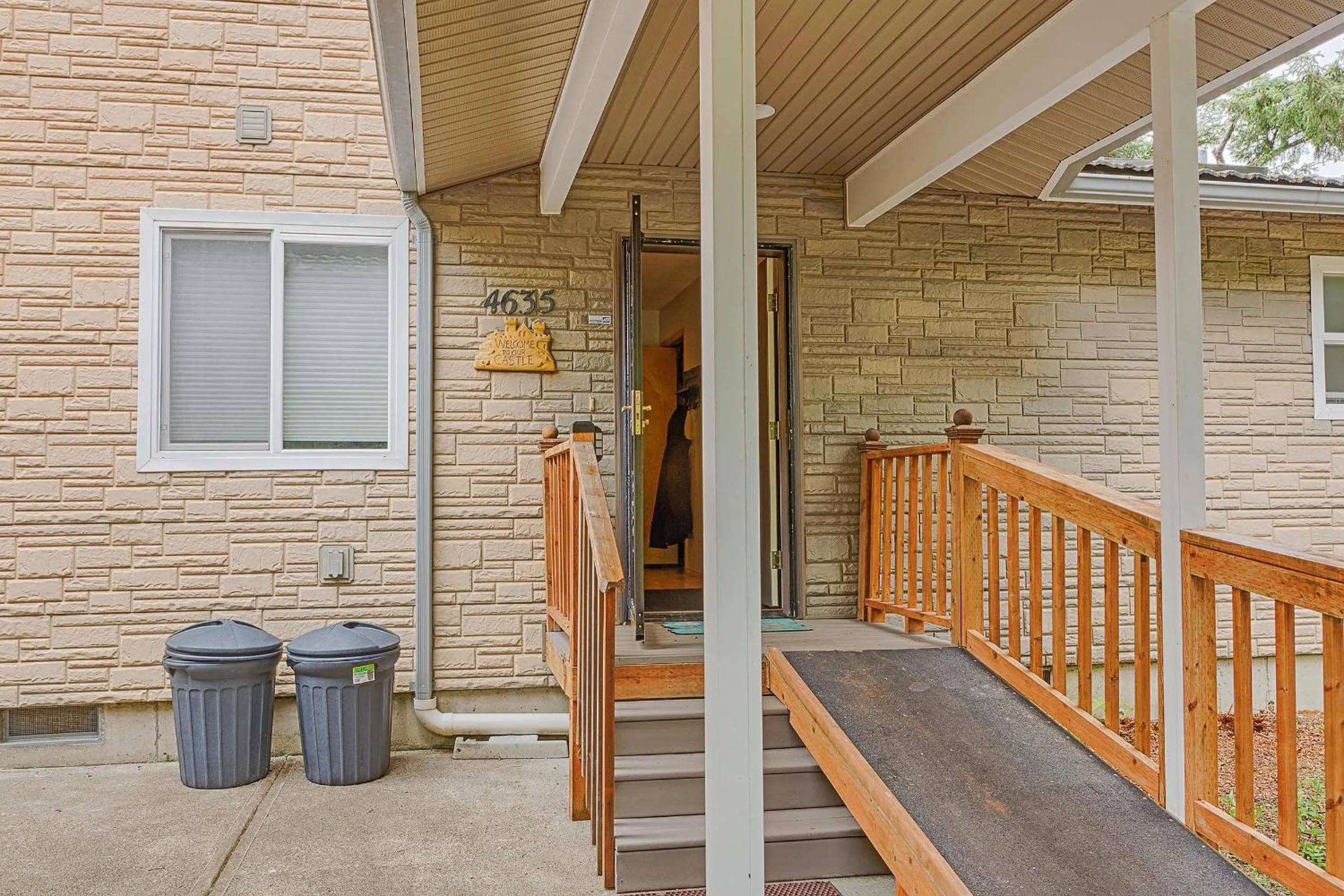 Beachfront Moclips Retreat w Hot Tub Fire Pit