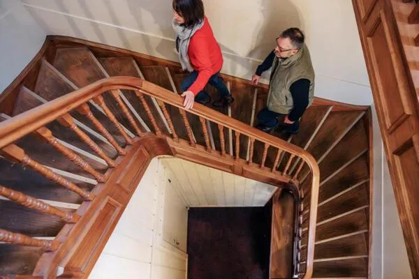 Property building in Delatite Hotel