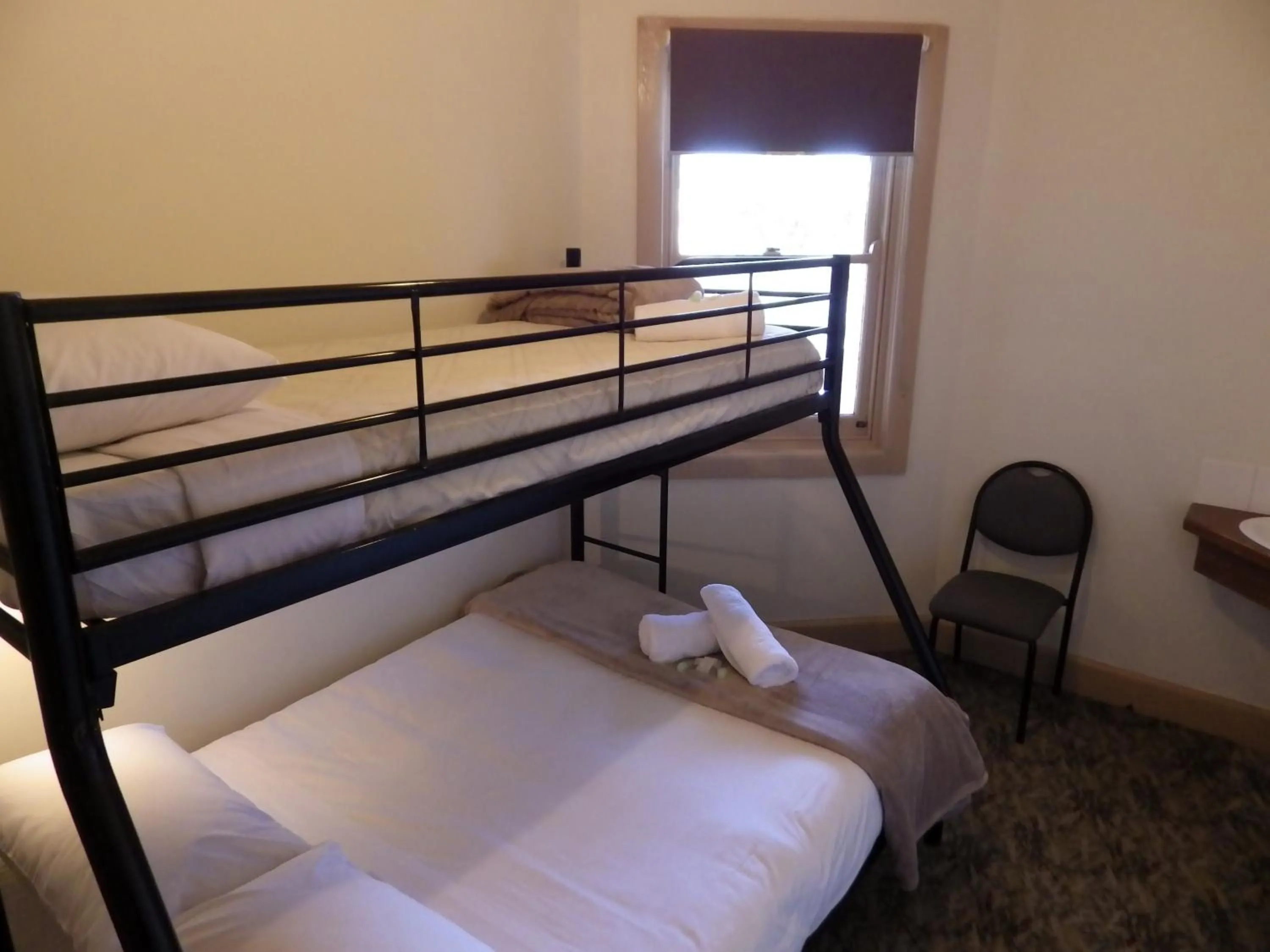 Bed in Delatite Hotel