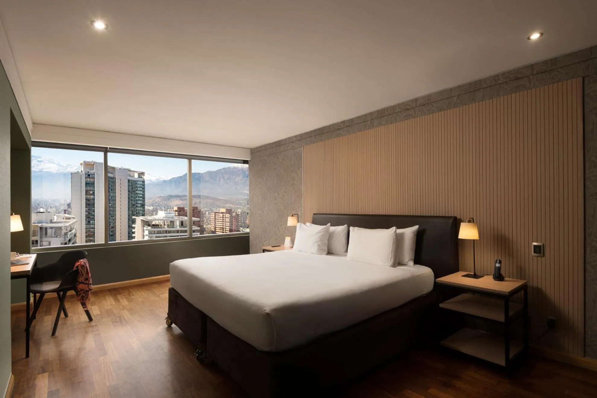 Bedroom, Bed in Boulevard Suites Ferrat